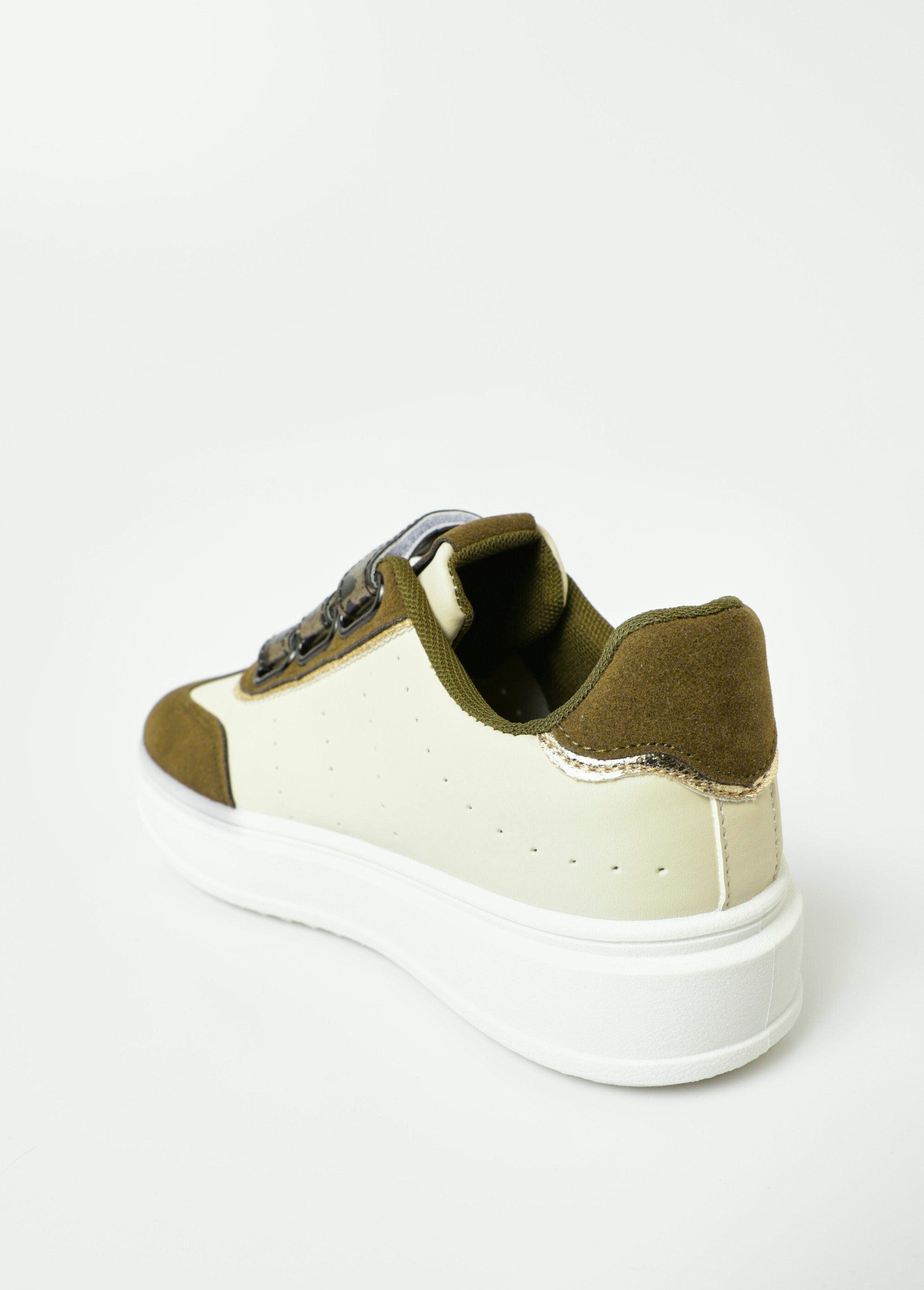 Two-material_sneakers_with_animal-print_velcro_Khaki_DO1_slim
