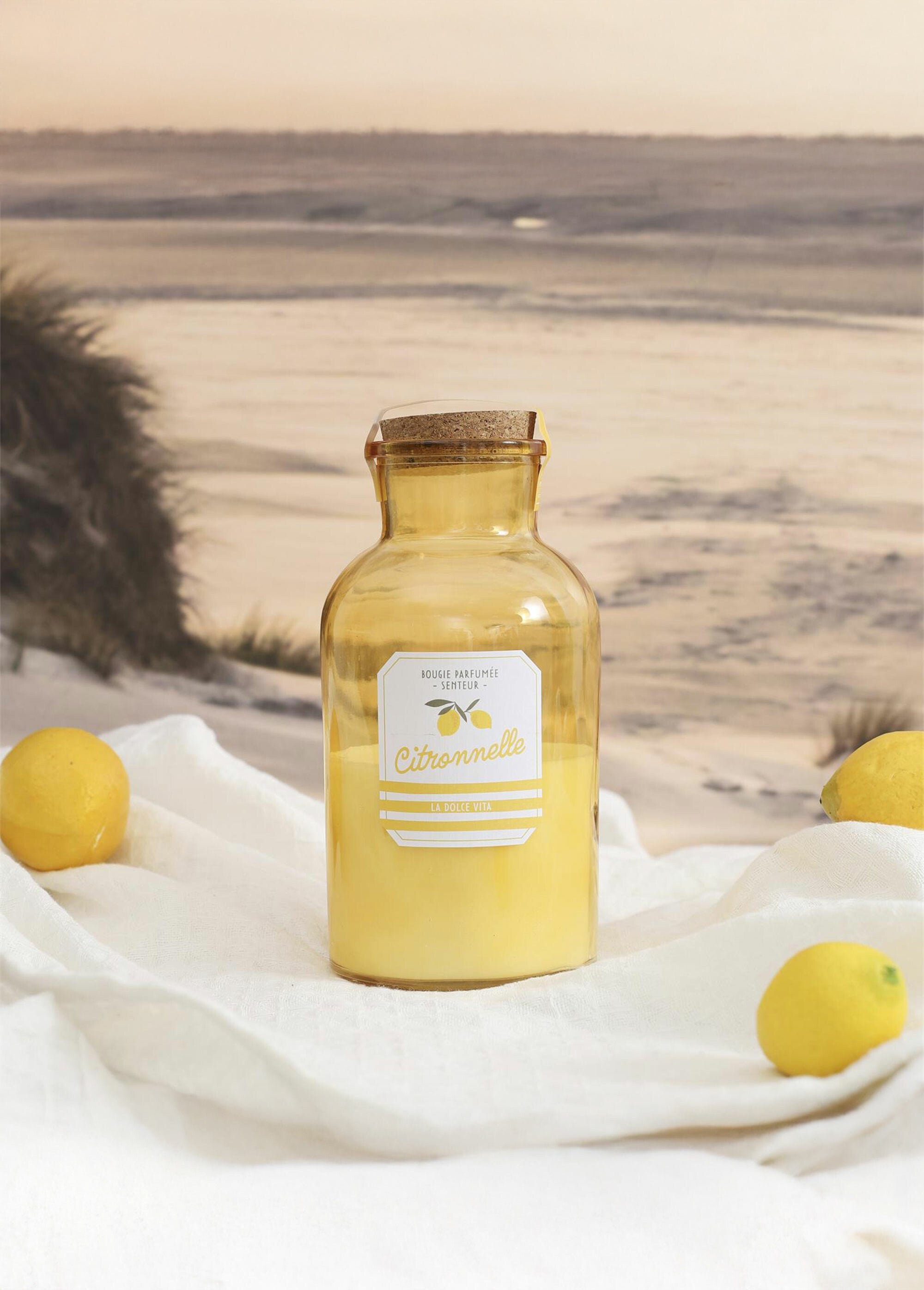 Citronella_scented_candle,_20cm_bottle_YELLOW_SF1_slim