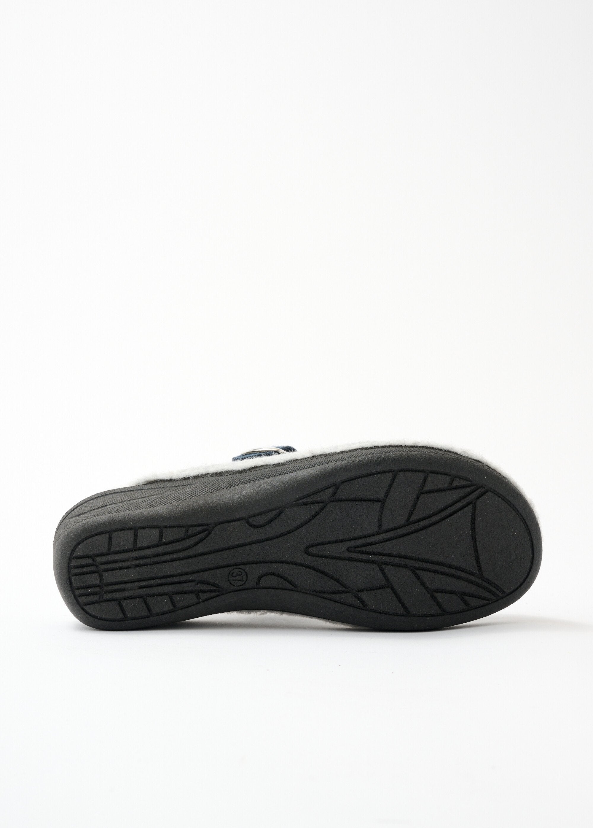 Embroidered_comfort_width_mule_slippers_Gray_and_navy_UN1_slim