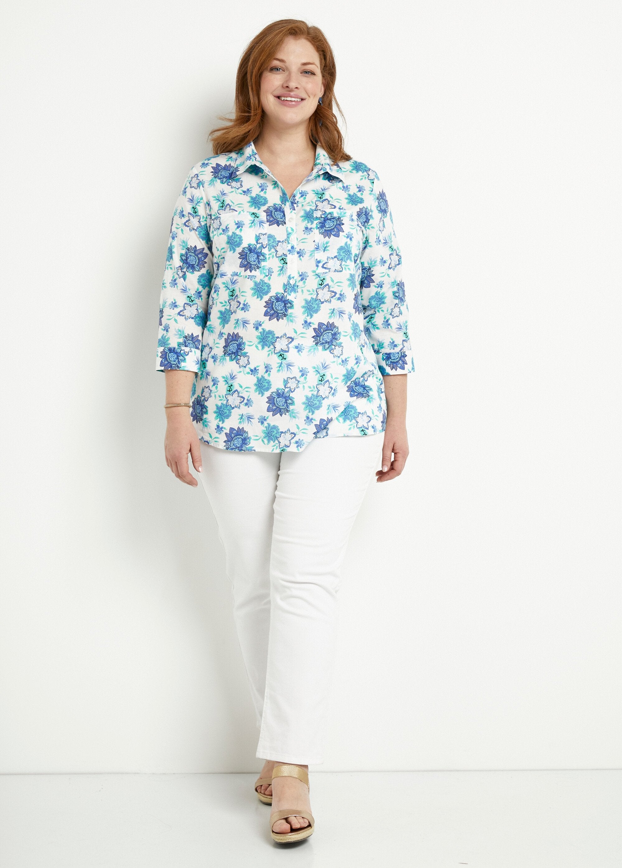 Long_button-down_cotton_blouse_with_floral_print_Blue_print_SF1_curvy