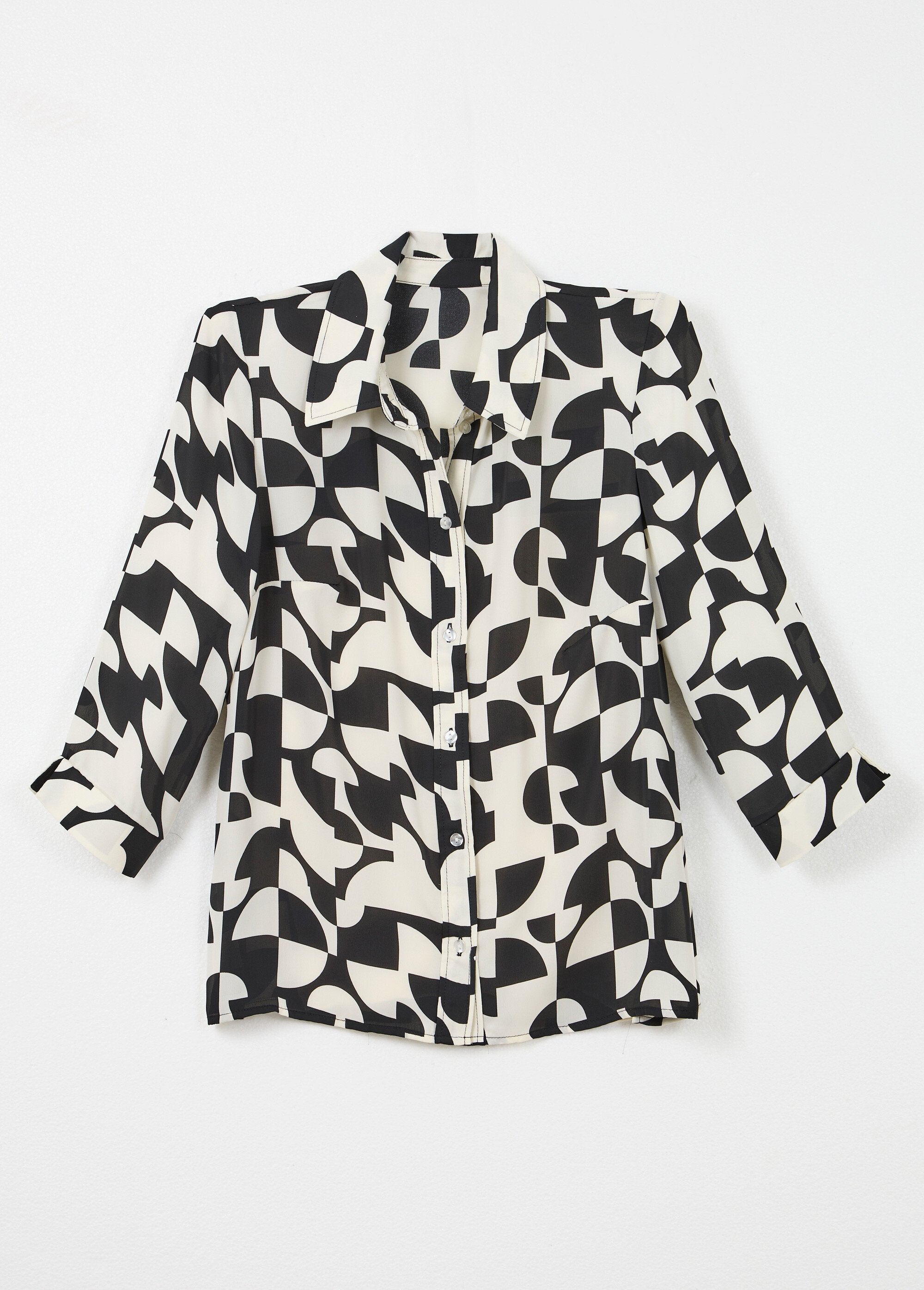 3/4_sleeve_button-down_blouse_with_graphic_print_Black_and_ecru_AP1_slim