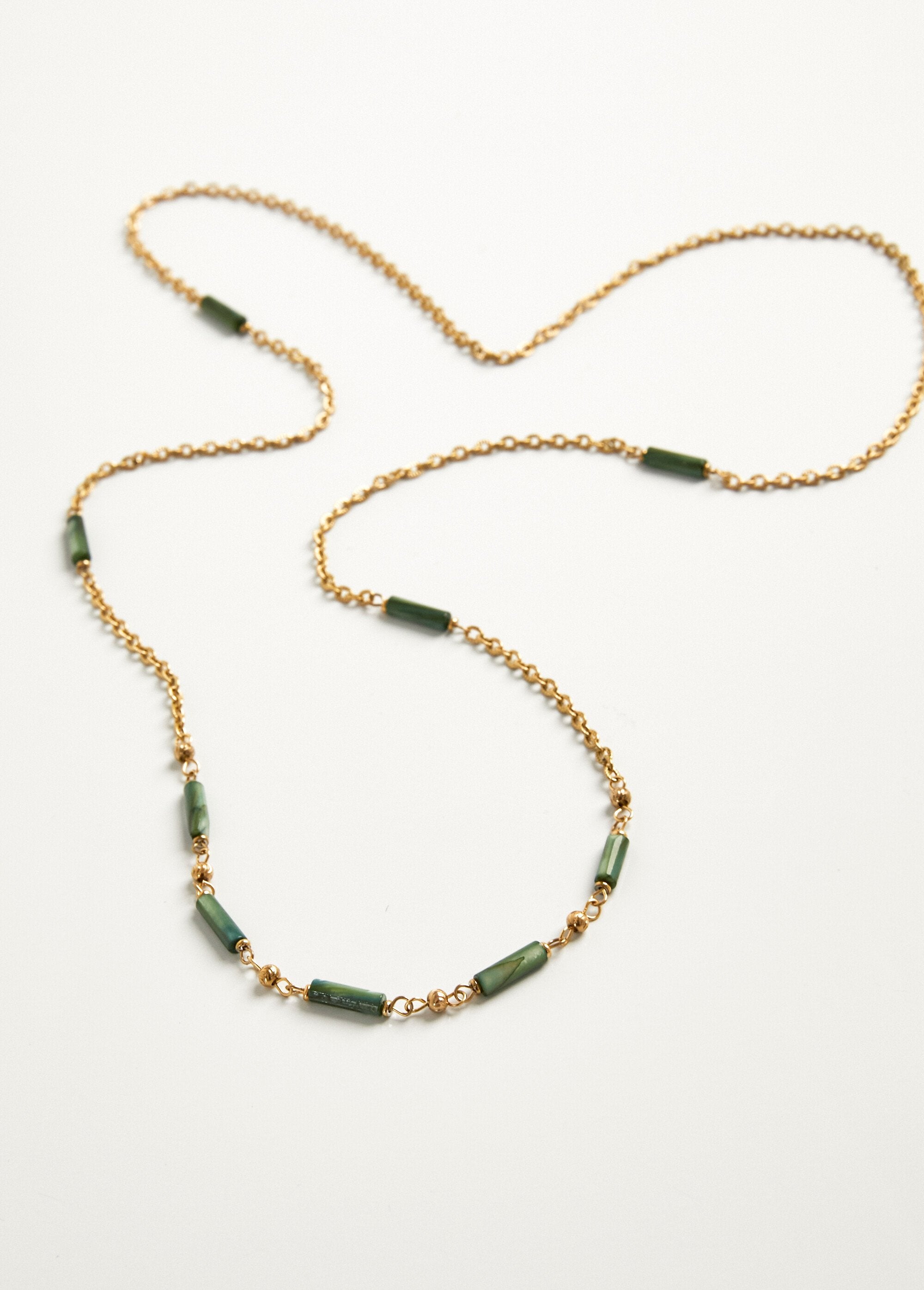 Steel_and_stone_pearl_necklace_Golden_DE1_slim