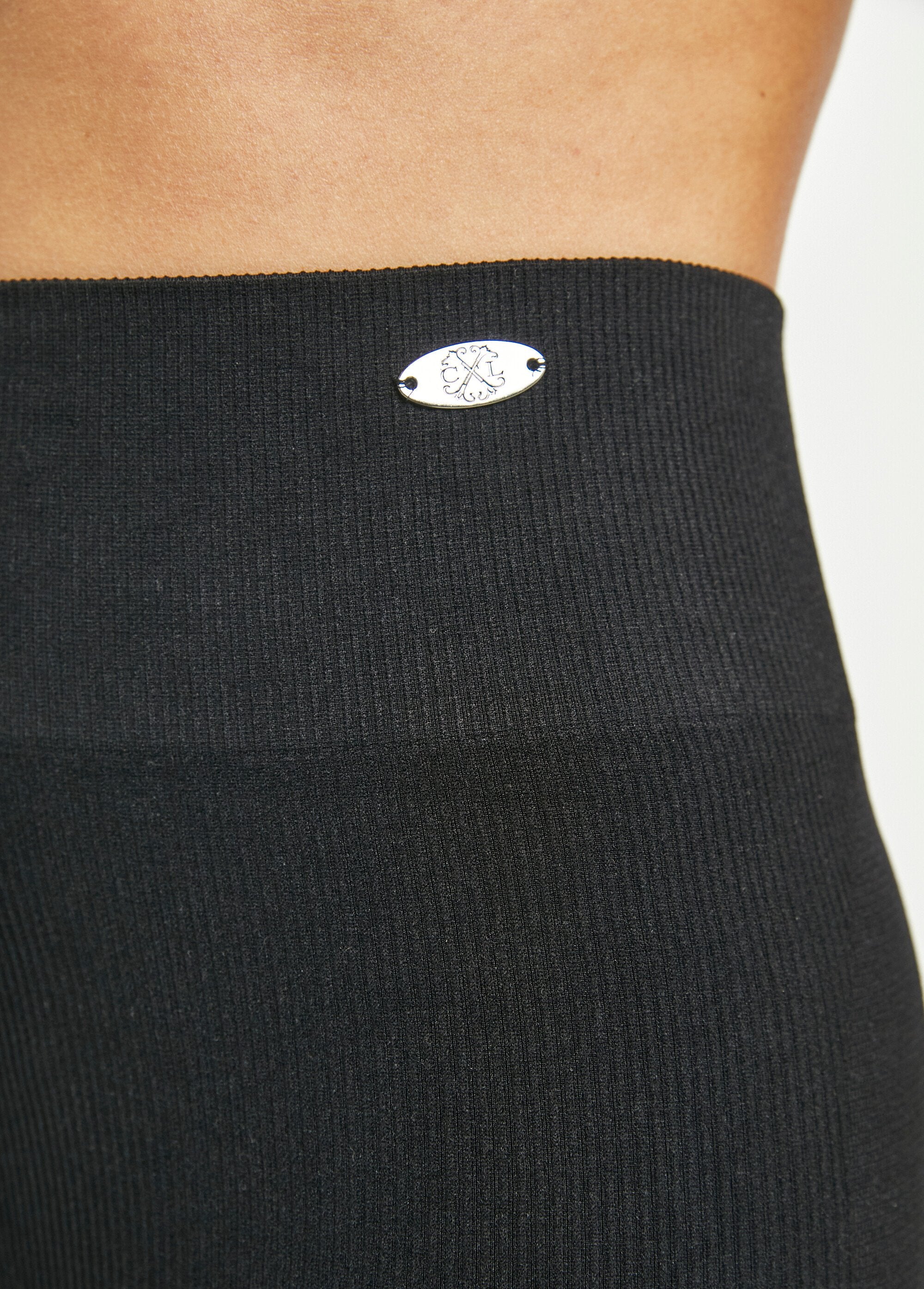 Stretch_leggings_Black_DE1_slim