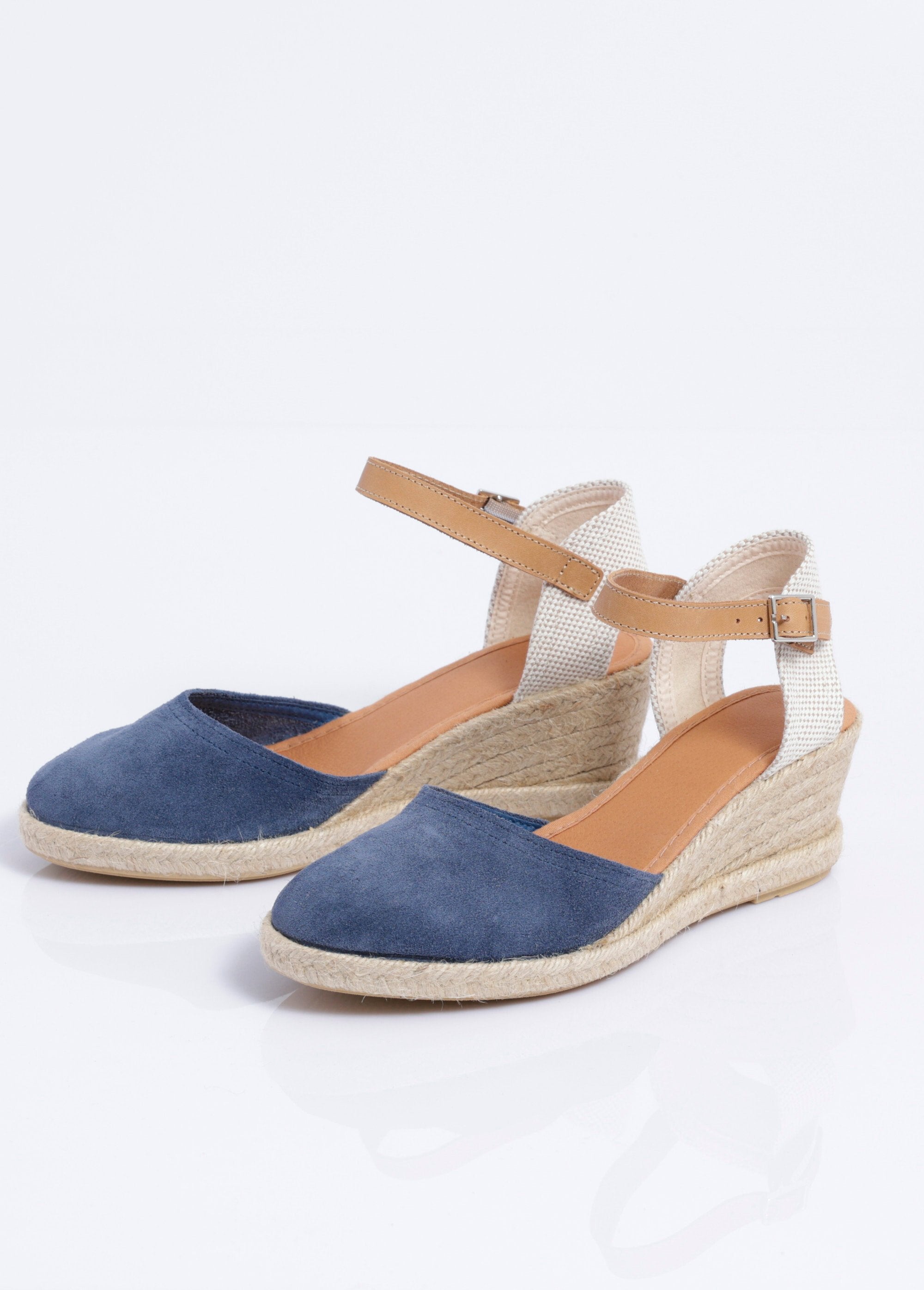 Wedge_leather_espadrilles_with_rope_soles_Blue_DE1_slim