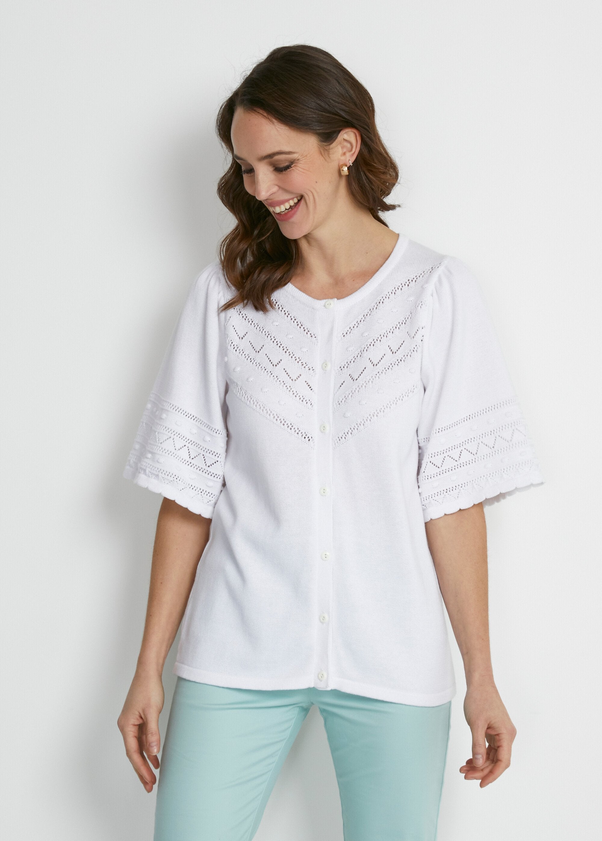 Round_neck_openwork_knit_cardigan_with_embossed_balls_White_FA1_slim