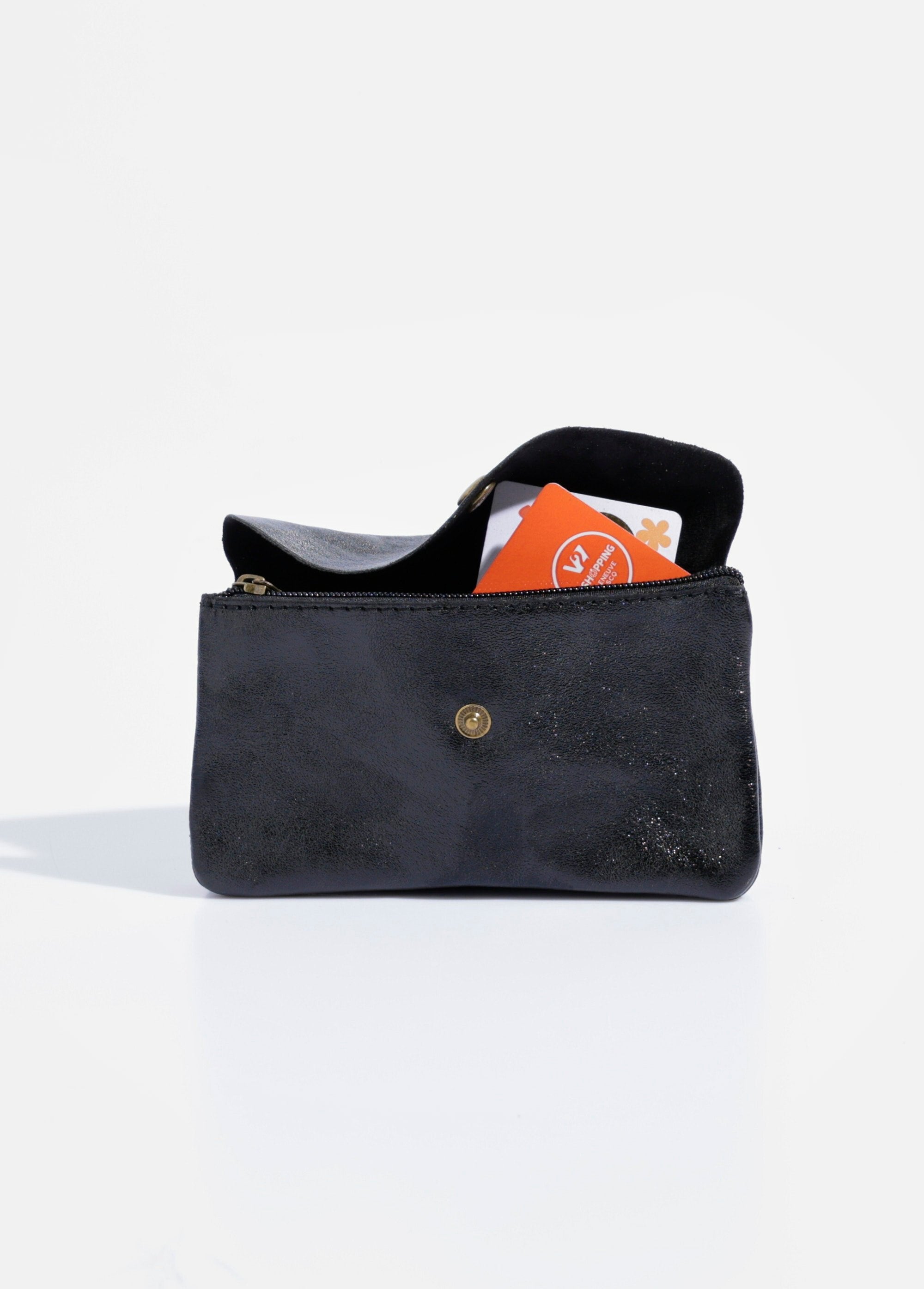 Large_shiny_leather_purse_Black_DE1_slim