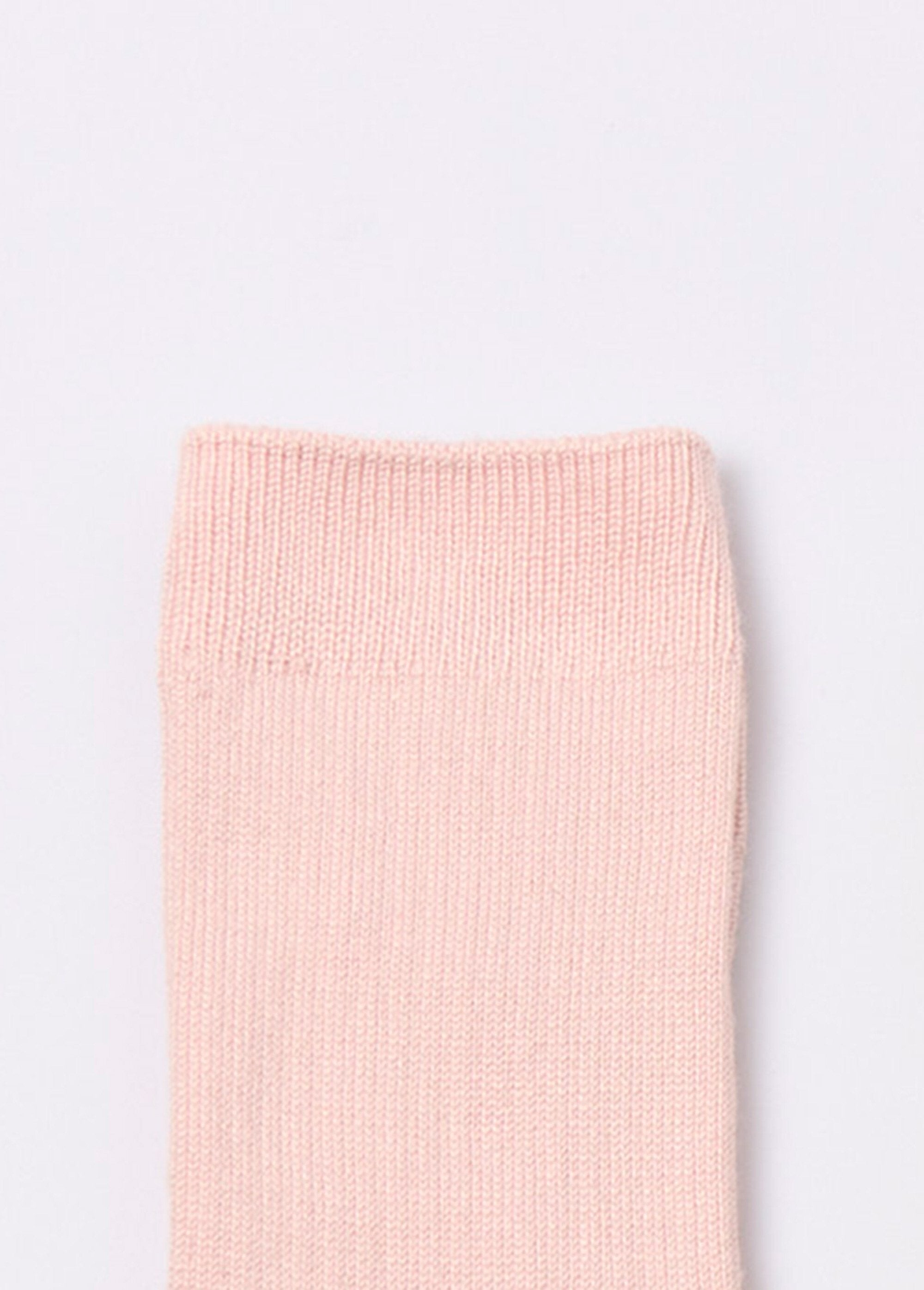 Pack_of_3_assorted_thin_ribbed_socks_Rose_lot_3_DE2_slim