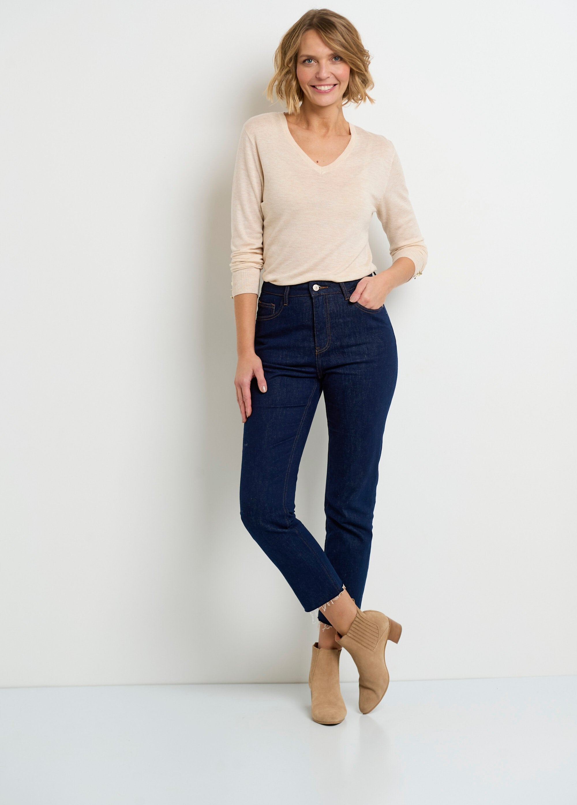 5-pocket_jeans,_7/8_length,_frayed_hem_Raw_SF1_slim