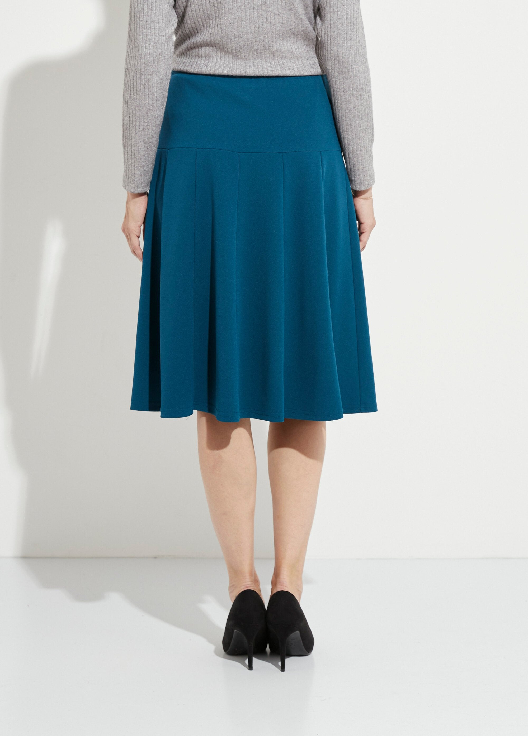 Plain_mid-length_flared_skirt_with_elasticated_waistband_Duck_DO1_slim