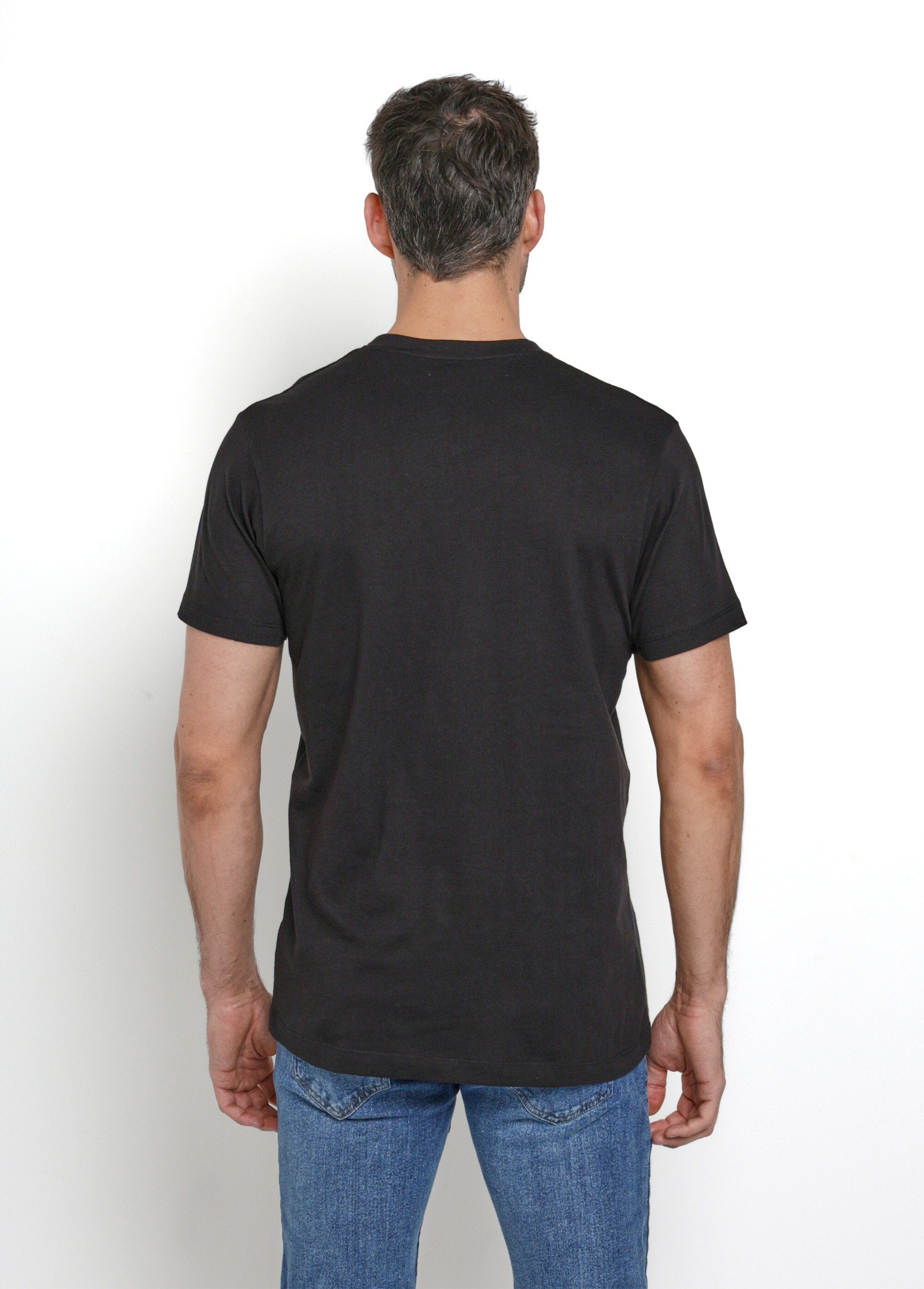 Matching_V-neck_short-sleeved_T-shirts_Black_matching_DO2_slim
