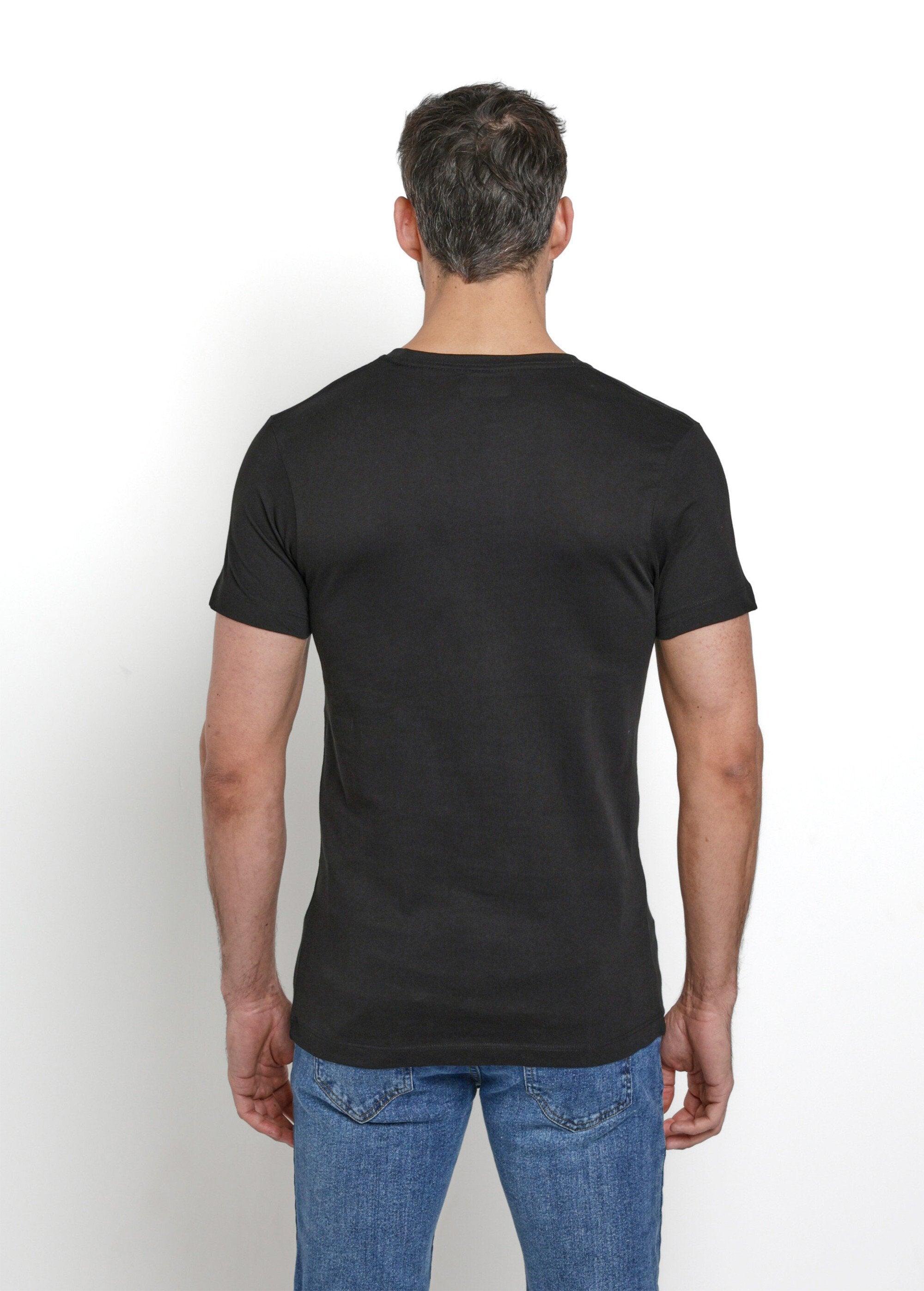 Short-sleeved_round_neck_T-shirt_Black_DO1_slim