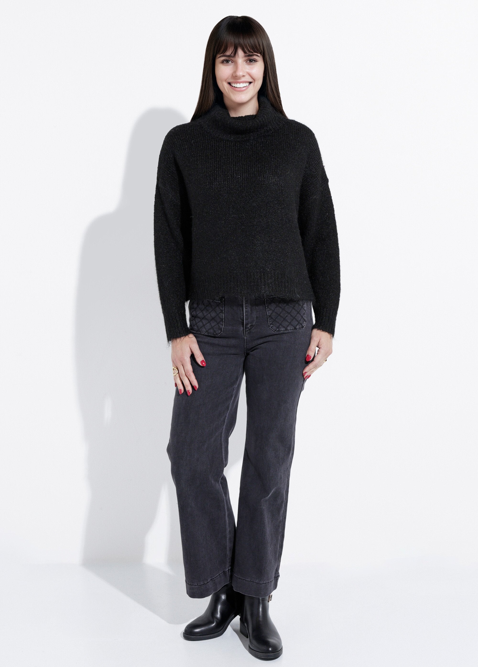 Chunky_knit_turtleneck_sweater_Black_SF1_slim