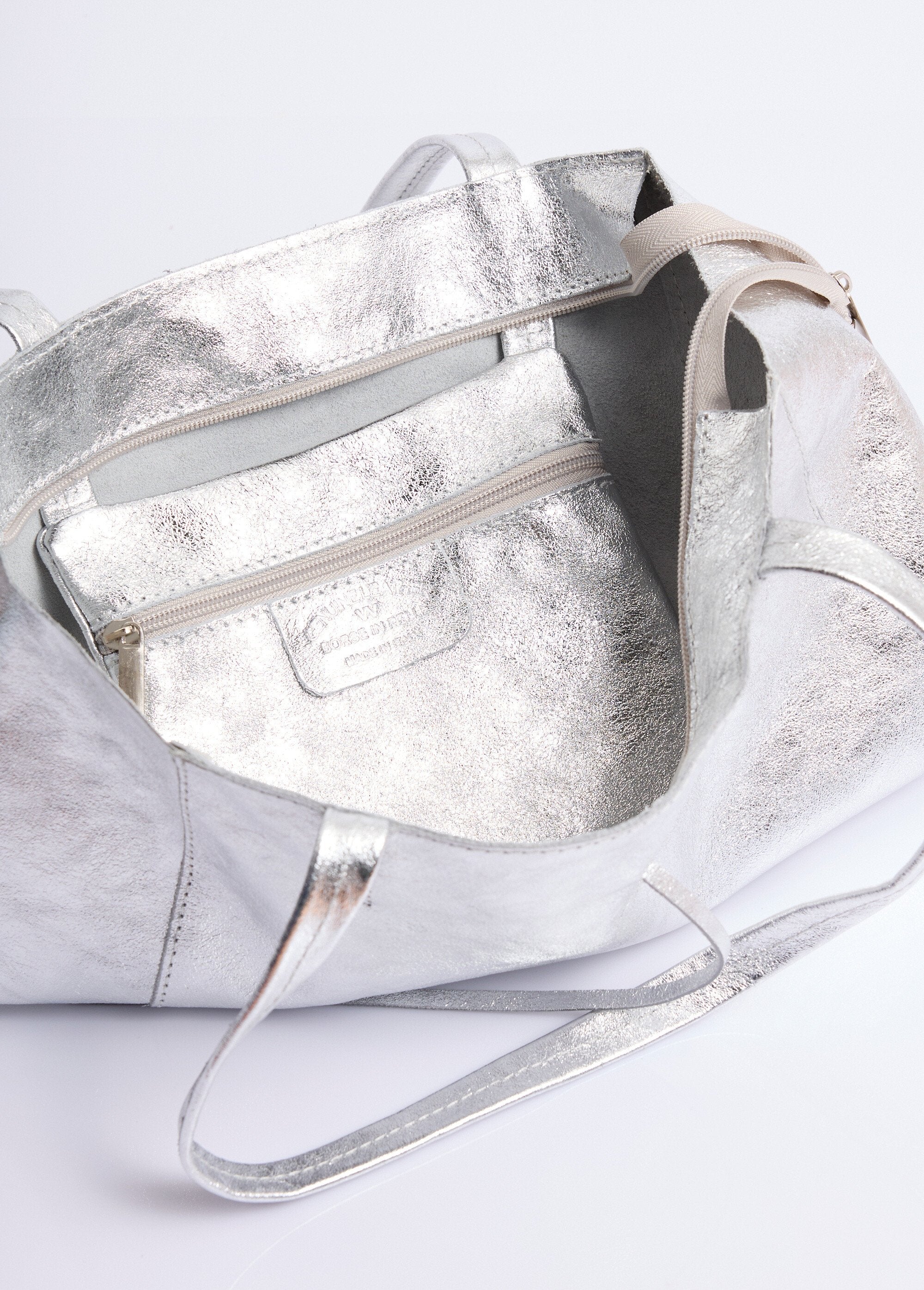 Genuine_leather_shopping_bag_Silver_DE2_slim
