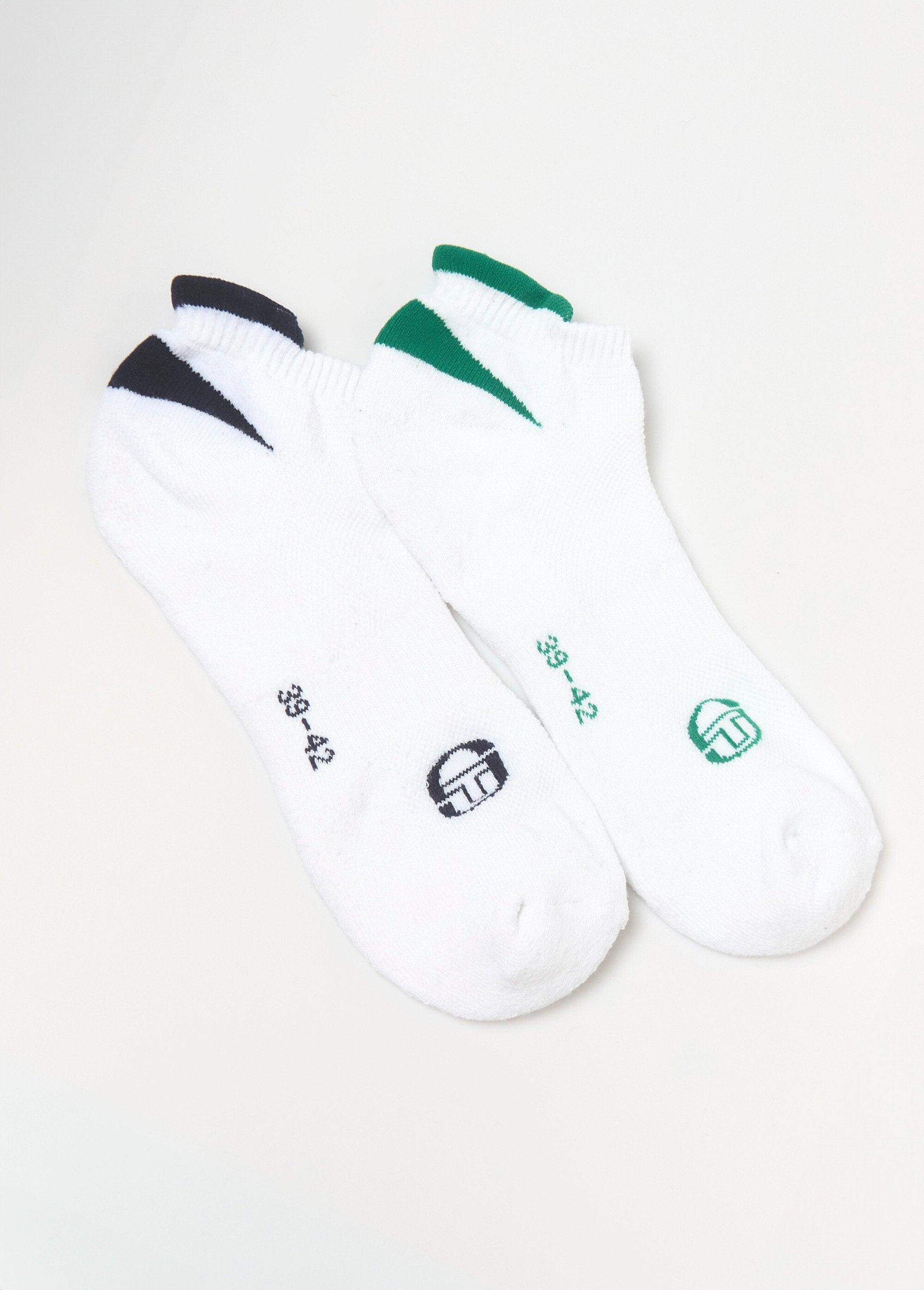 Pack_of_2_sports_socks,_light_White_lot_2_FA1_slim