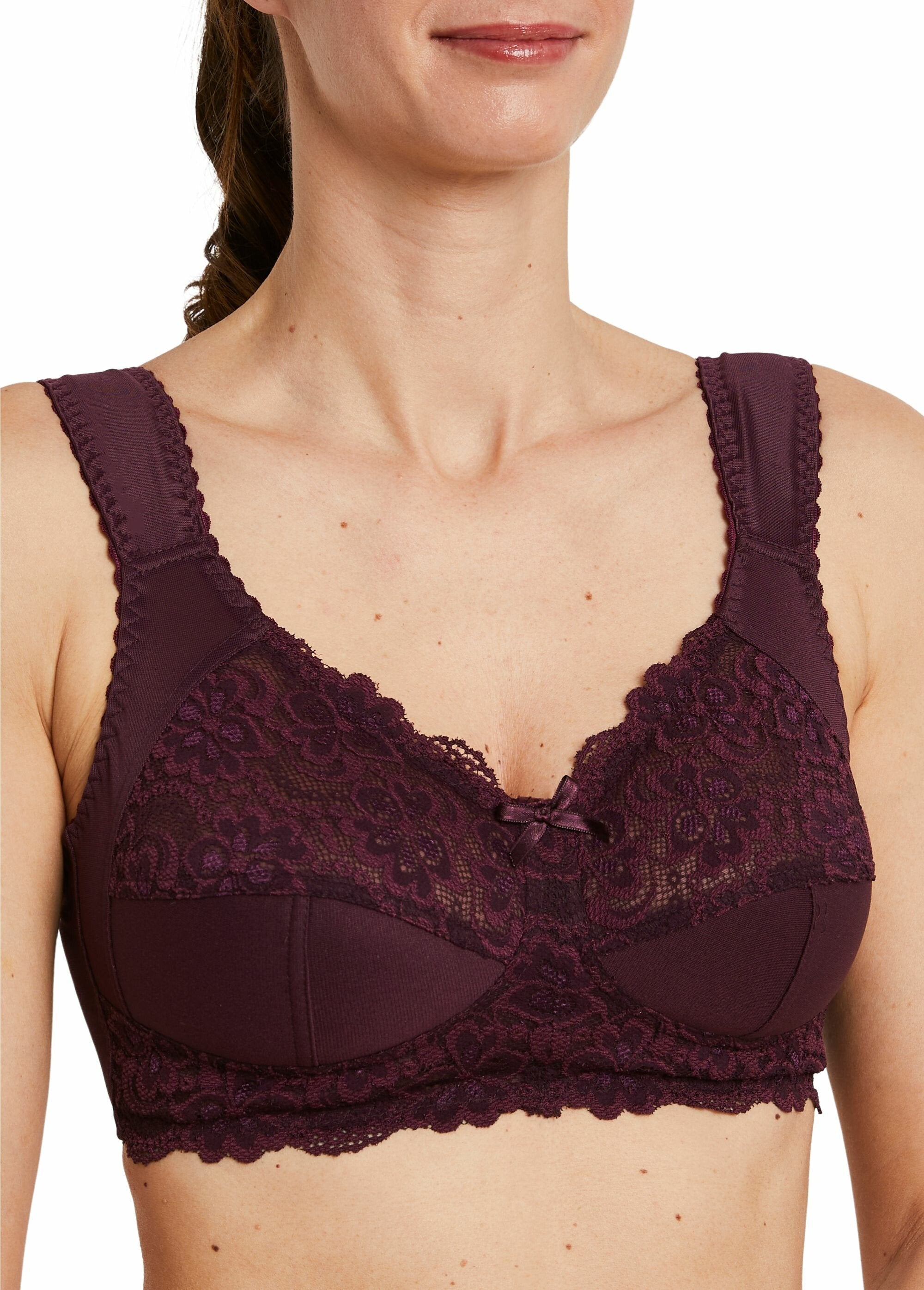 Non-wired_lace_bra_Plum_DE1_slim