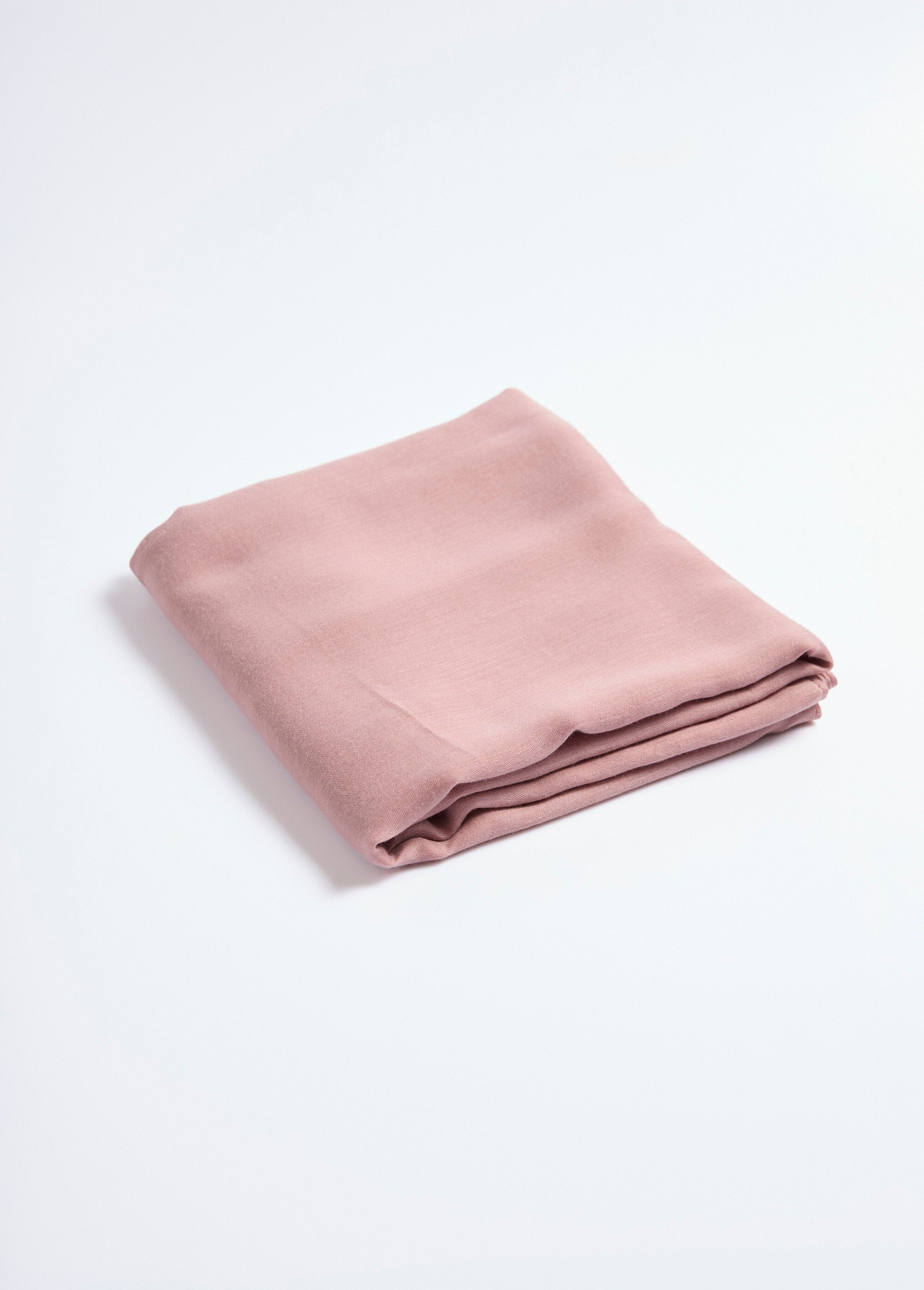 Flowing_pareo_stole_to_tie_Powdery_pink_DE1_slim