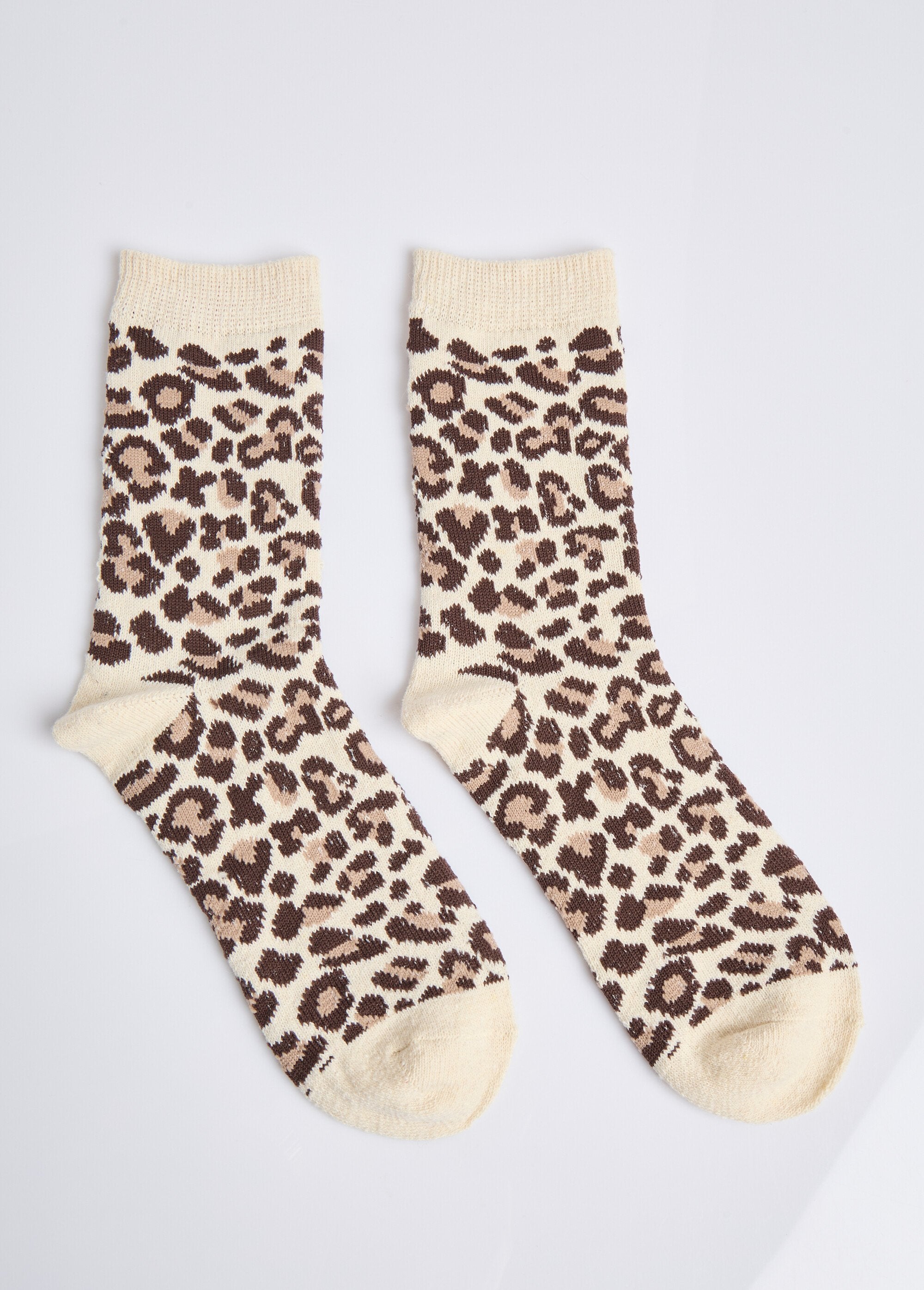 Chaussettes_motif_léopard_avec_laine_Leopard_et_beige_FA1_slim