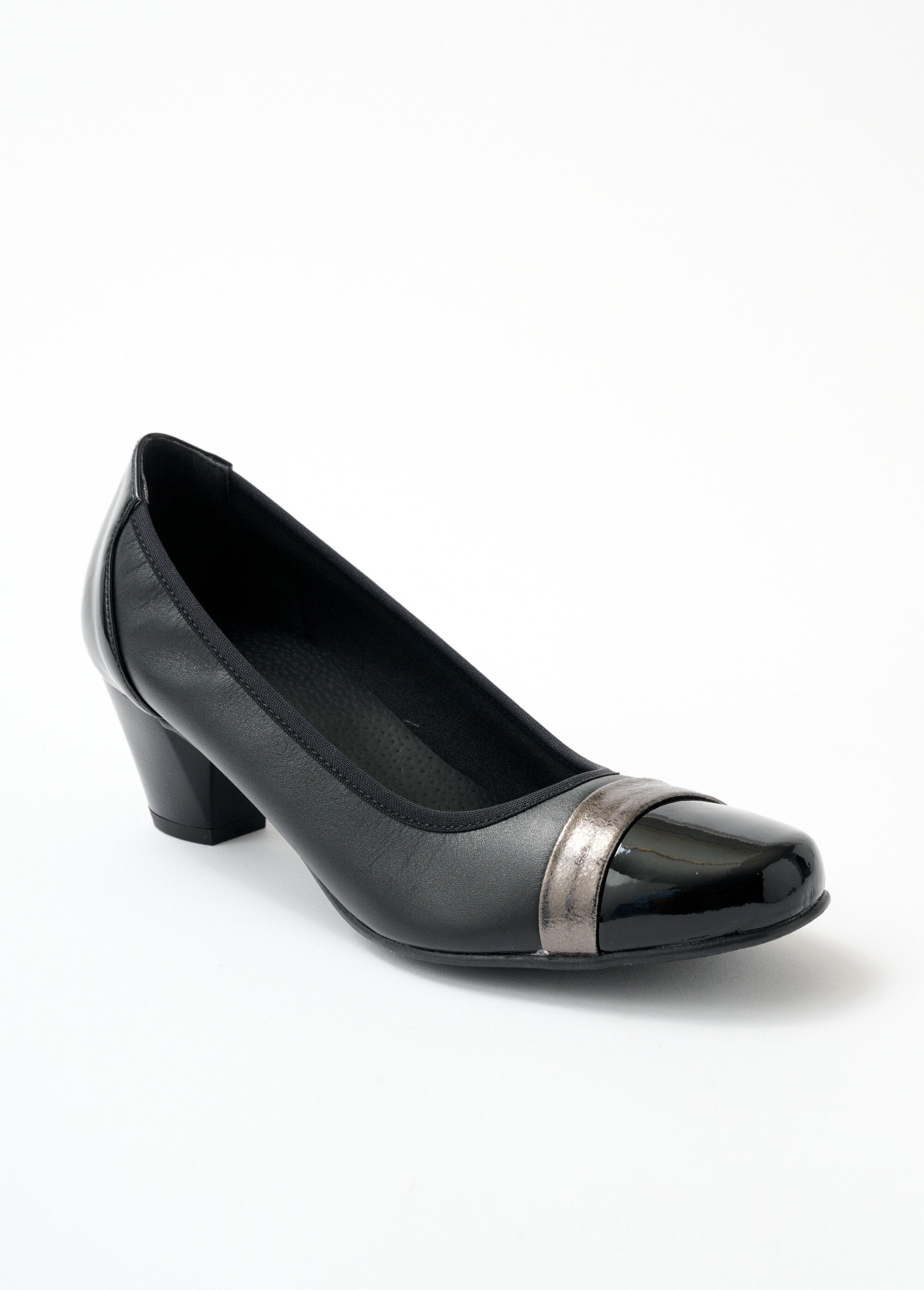 Comfort_width_leather_heeled_pumps_Black_FA1_slim