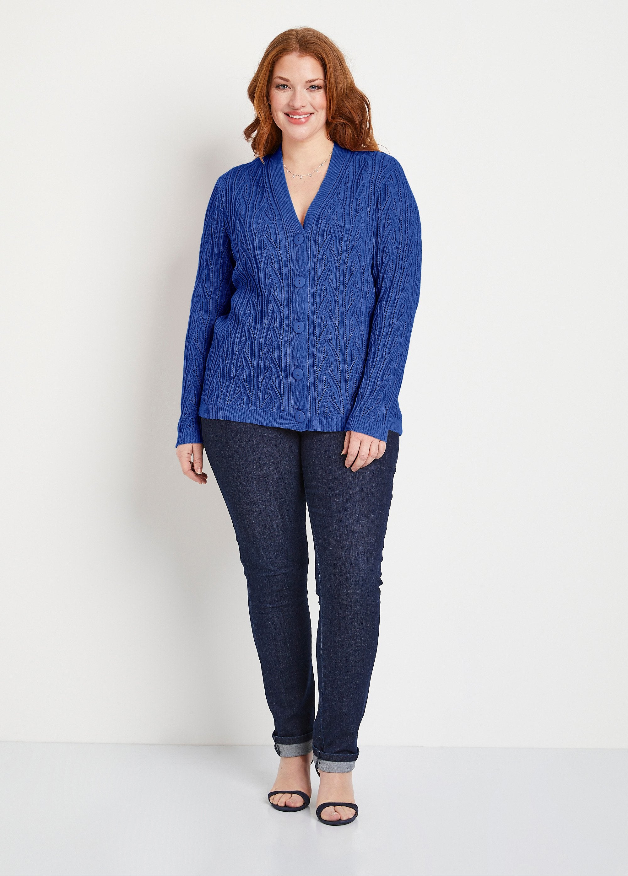 Short_buttoned_openwork_cardigan_Blue_SF1_curvy