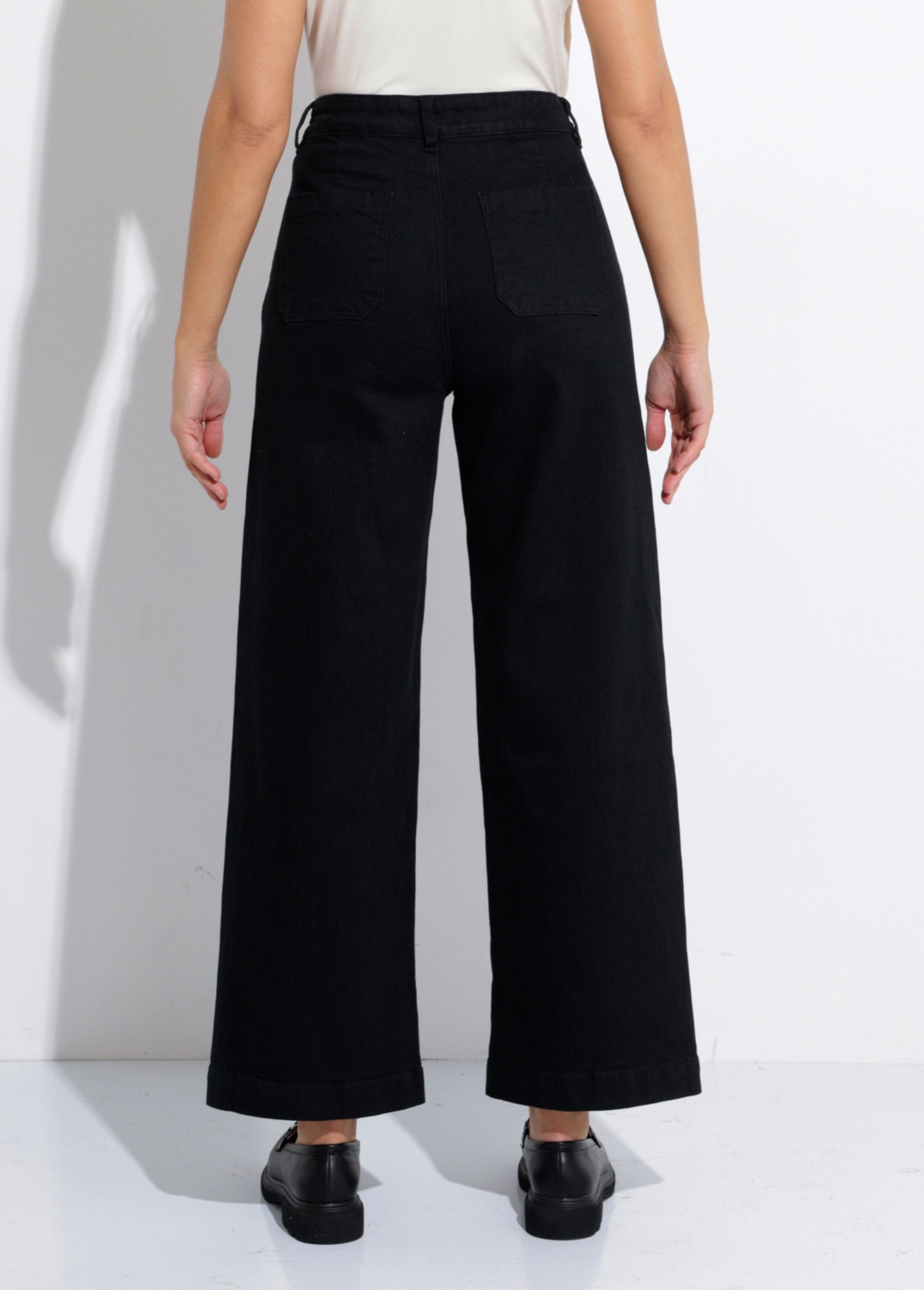 7/8th_wide_stretch_denim_jeans_with_4_pockets_Black_DO1_slim