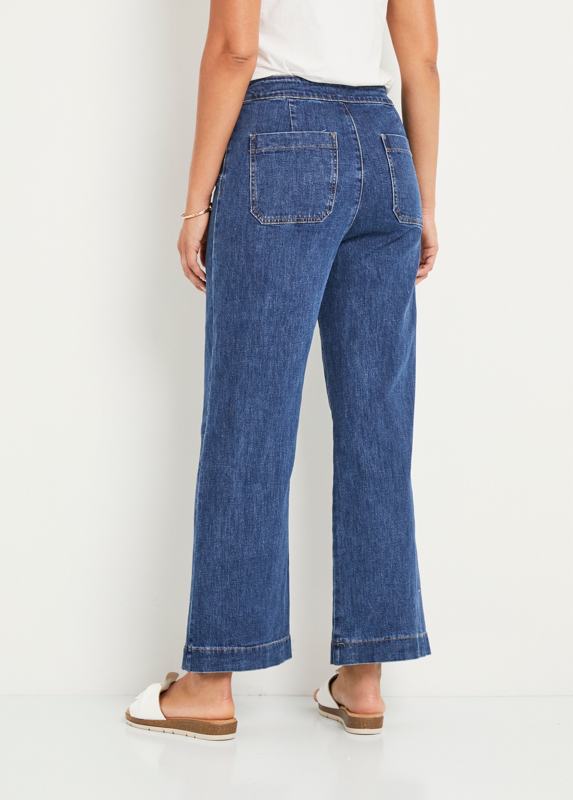 Stretch_flare_jeans_with_bridge_effect_waist_Dark_stone_blue_DO1_slim