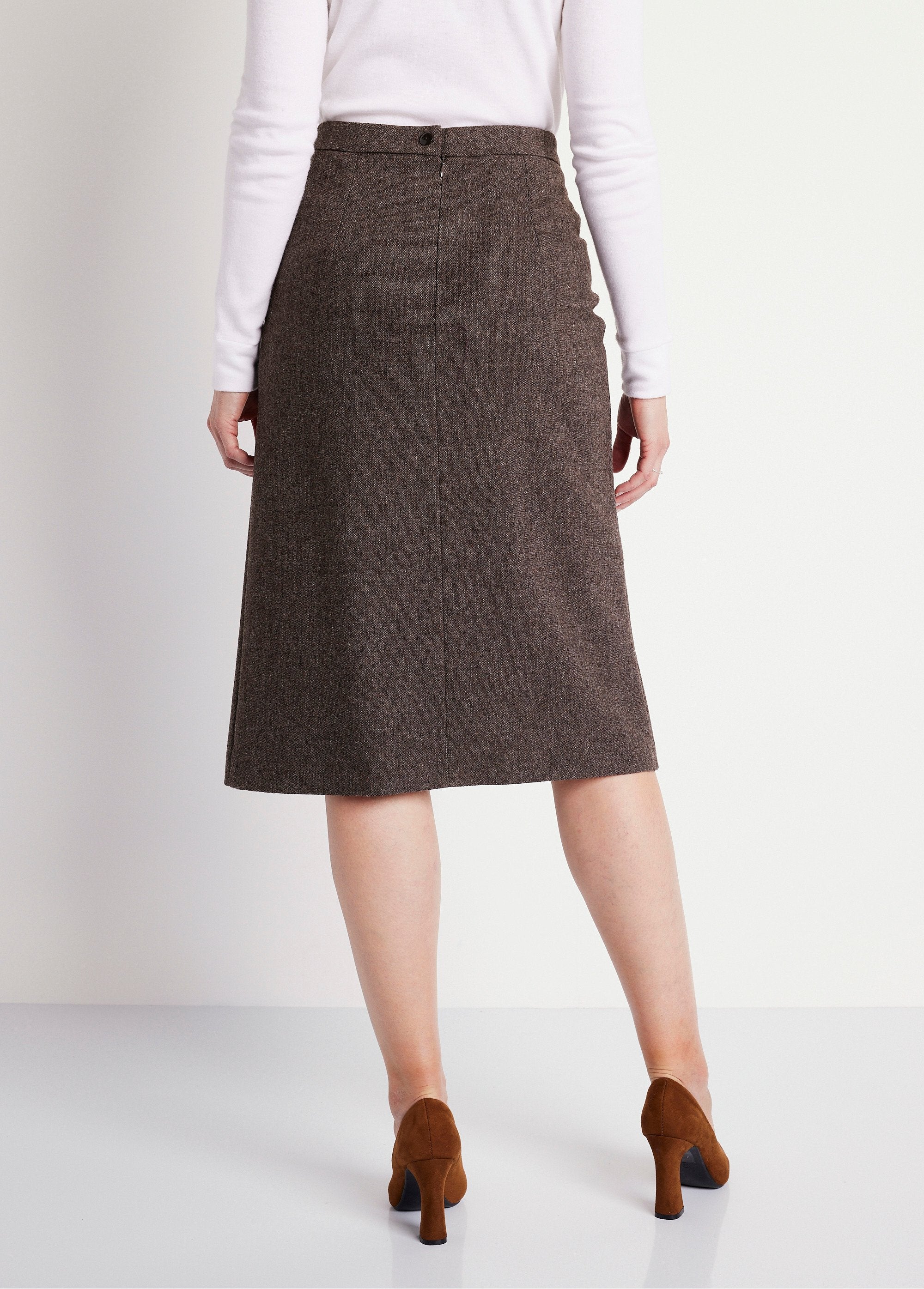 Herringbone_or_heather_skirt_length_65_cm_with_wool_Brown_China_DO1_slim