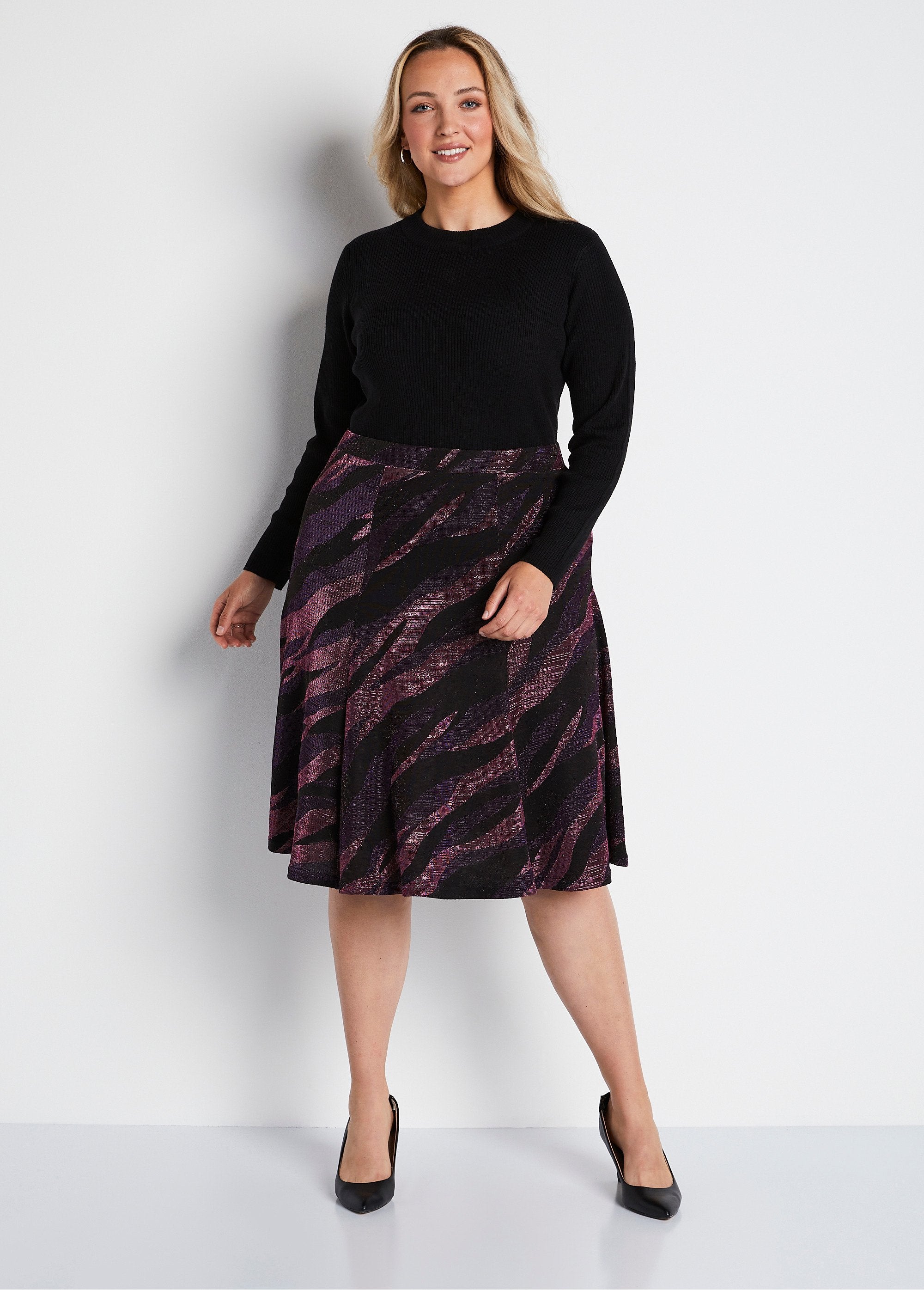 Shiny_knit_mid-length_flared_skirt_Pink_and_purple_SF1_curvy