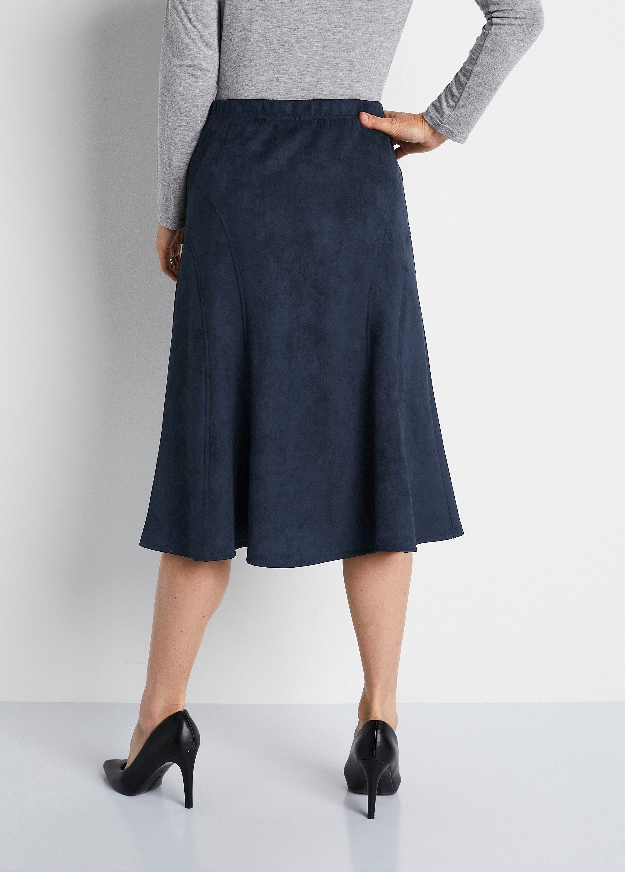 Long_flared_suede_knit_skirt_Marine_DO1_slim