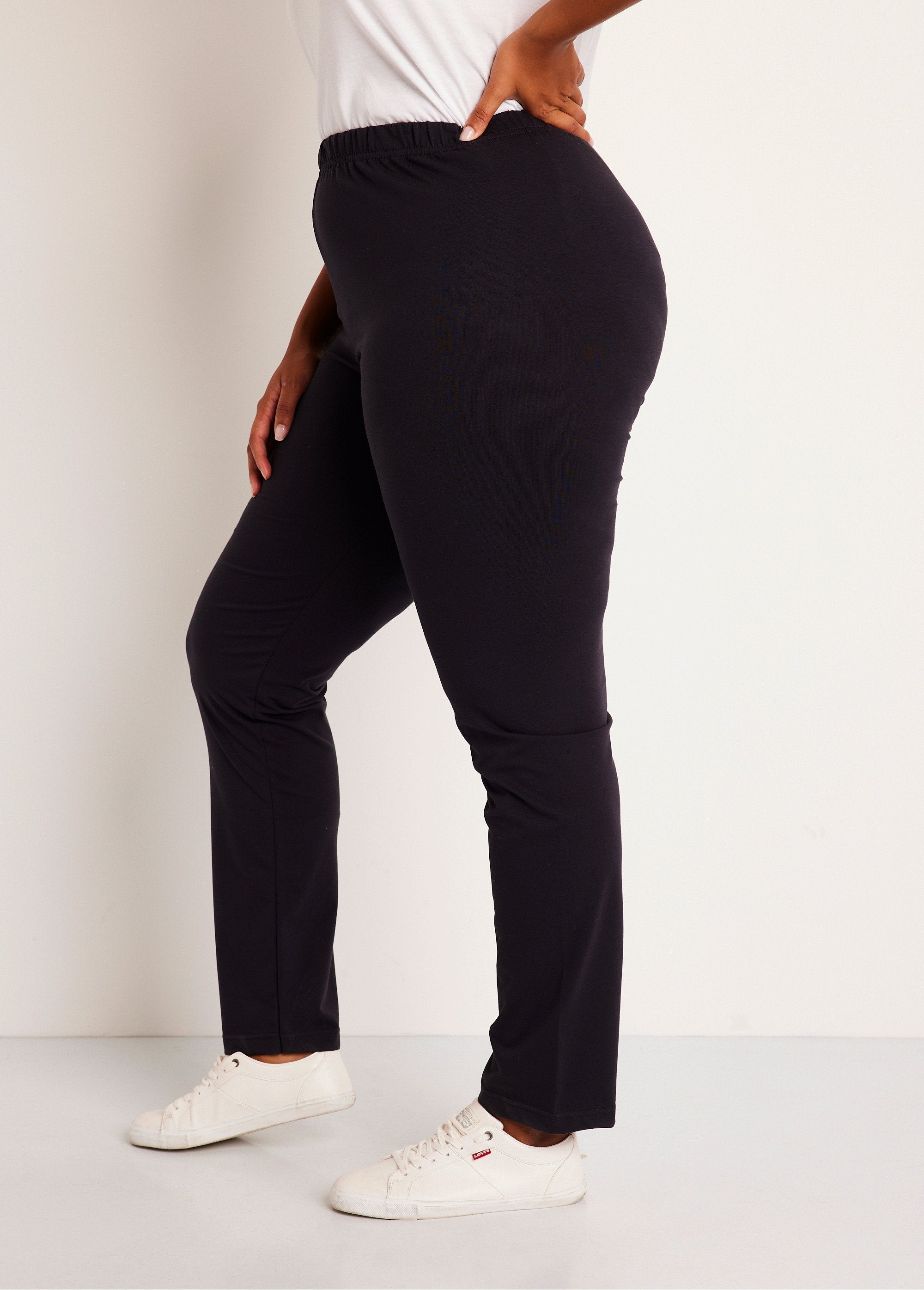 Cotton_jersey_elasticated_waist_leggings_Black_DR1_curvy