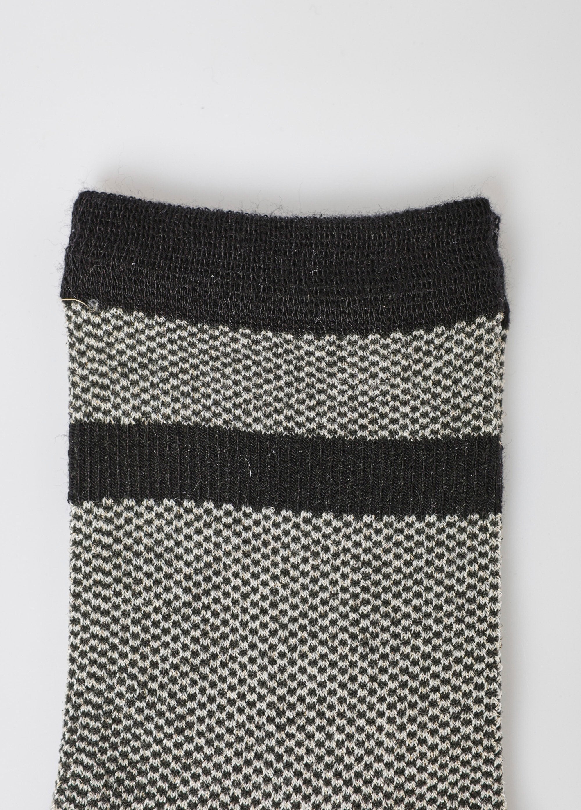 Pack_of_2_assorted_socks,_checkered_Gray_DE2_slim