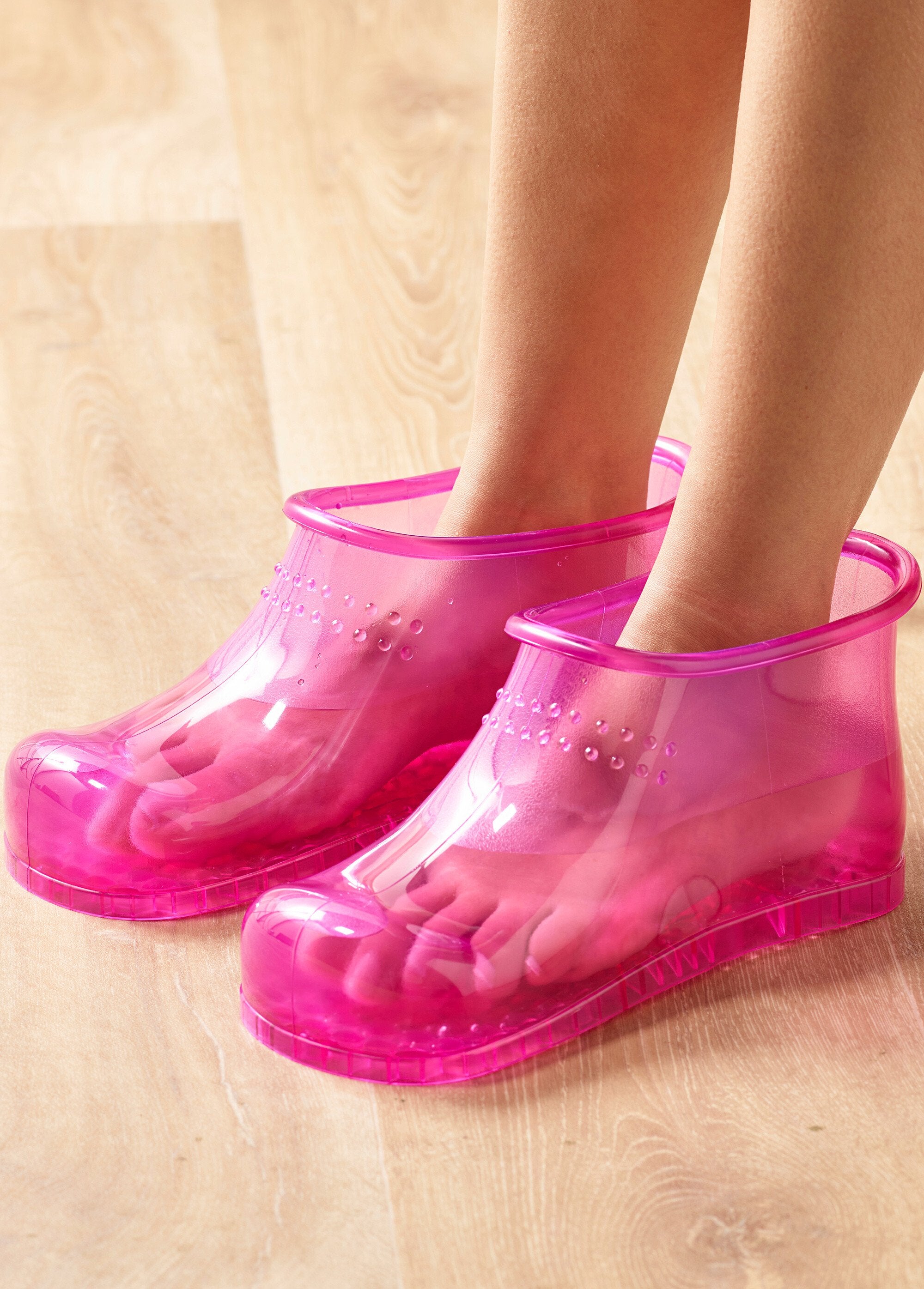 Pair_of_foot_bath_slippers_Pink_FA1_slim