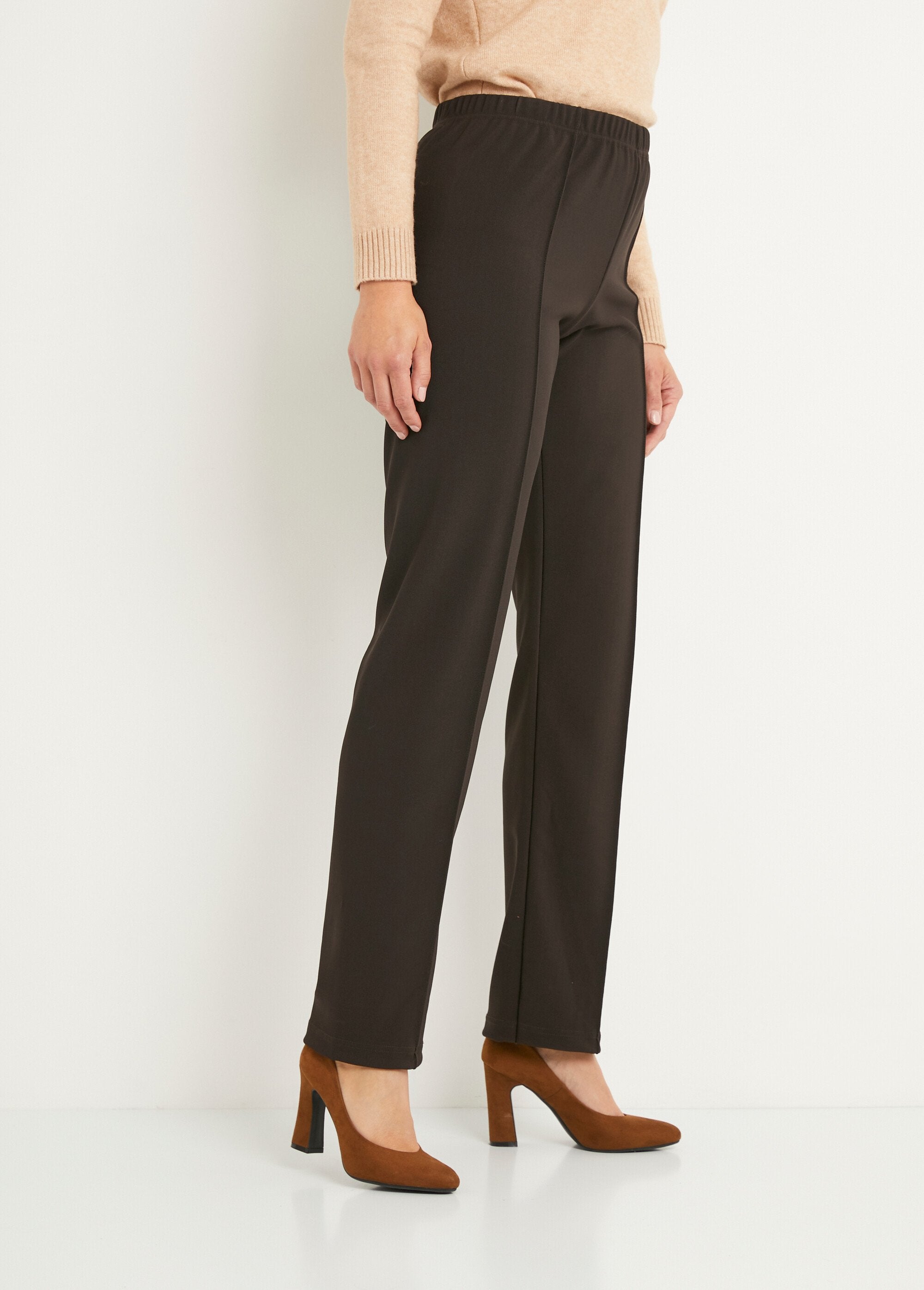 Straight_pants_with_elasticated_waist_and_ribbed_knit_Brown_DR1_slim