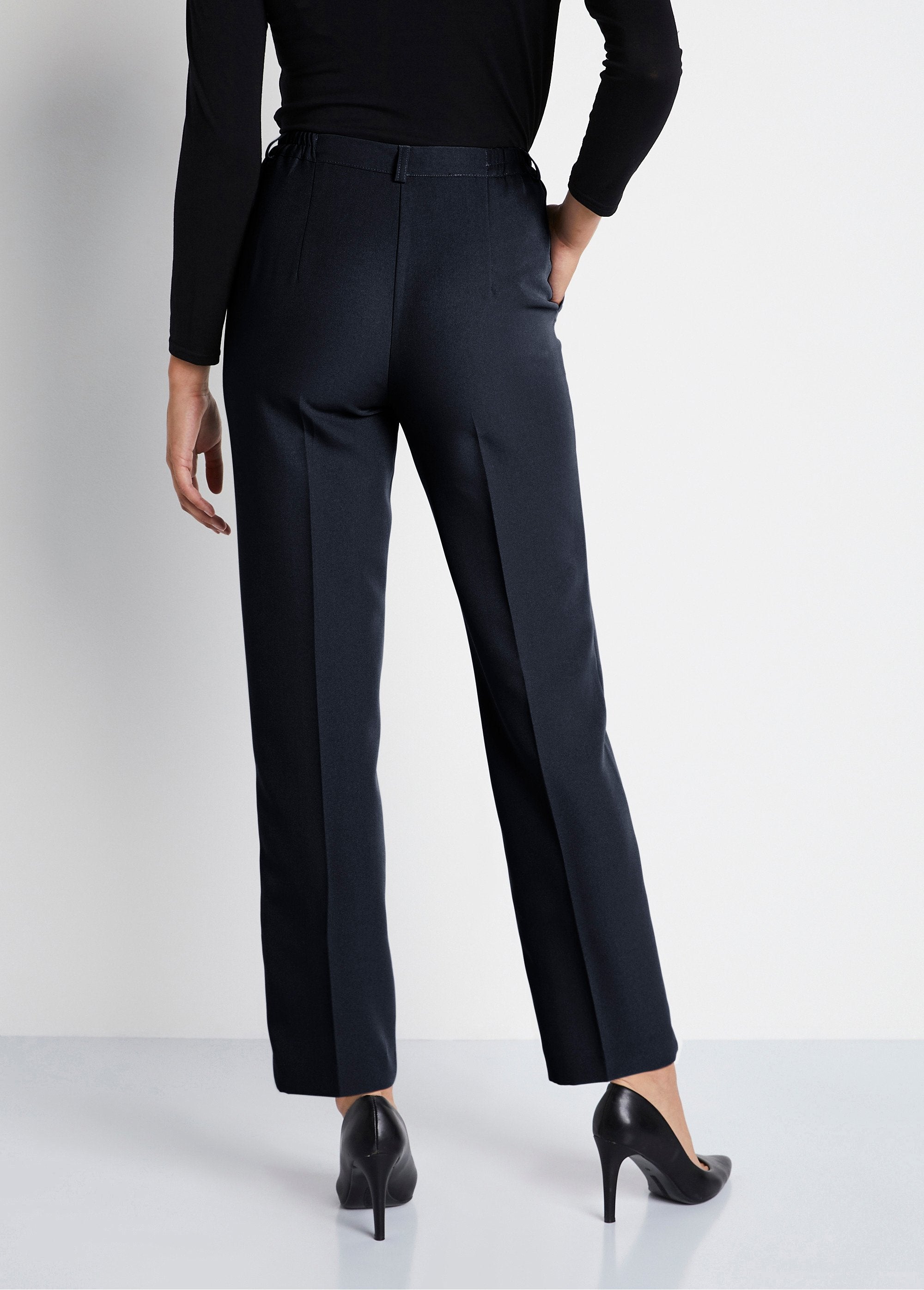 Straight_pants_with_semi-elasticated_waist,_wrinkle-free_fabric_Marine_DO1_slim