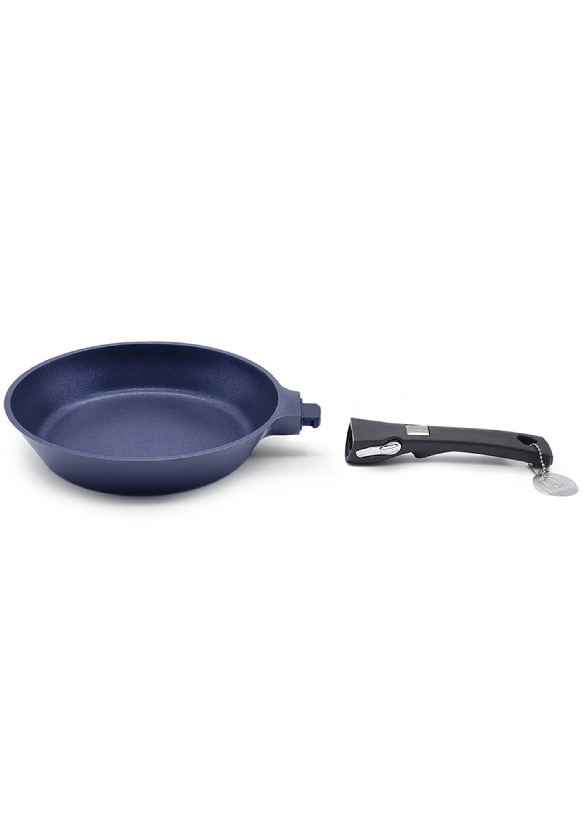 Black_frying_pan_with_removable_handle_24_cm_-_"Blue_Diamond"_Blue_DE1_slim