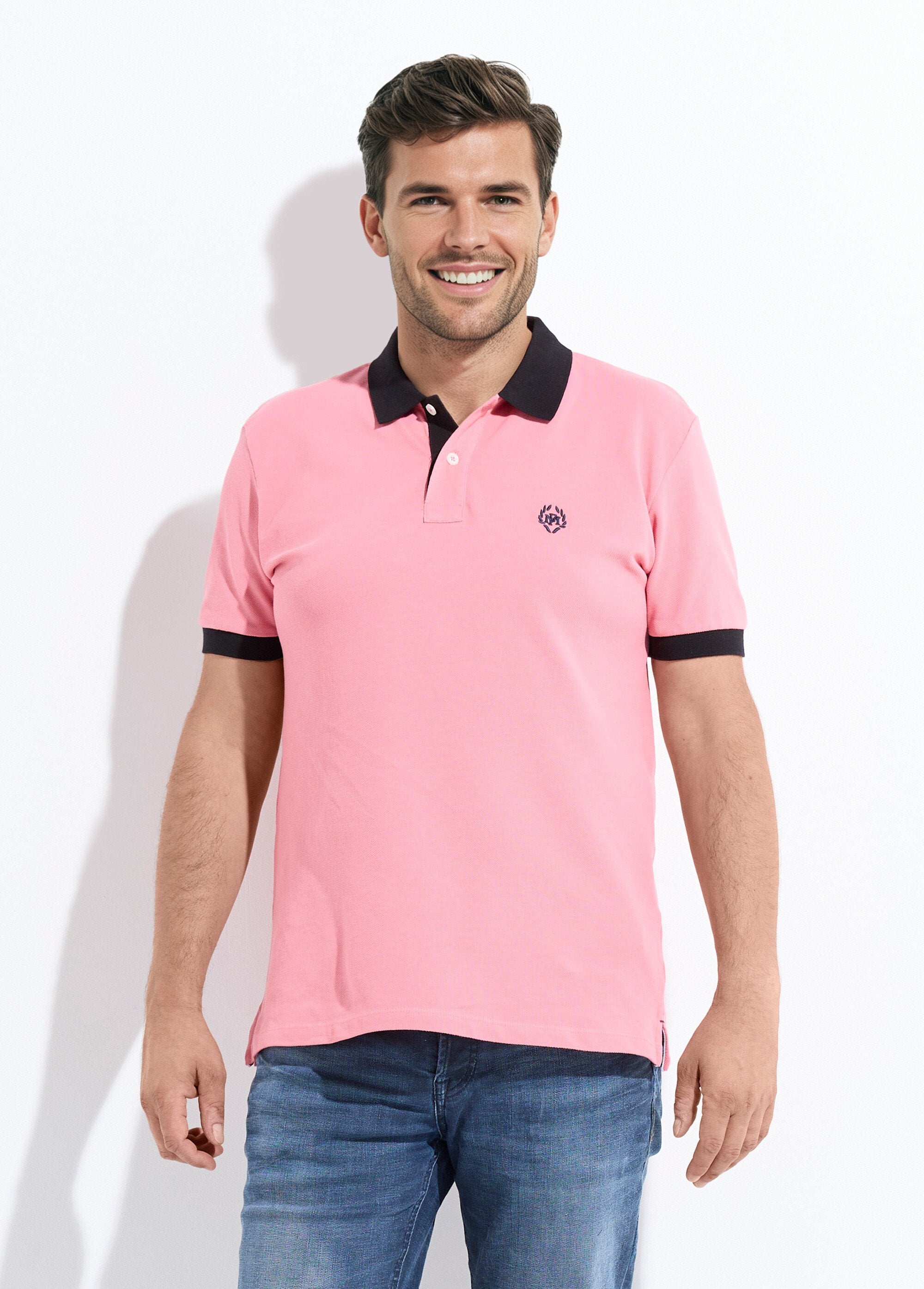 Men's_polo_shirt_with_contrasting_collar_and_sleeves_Light_pink_FA1_slim