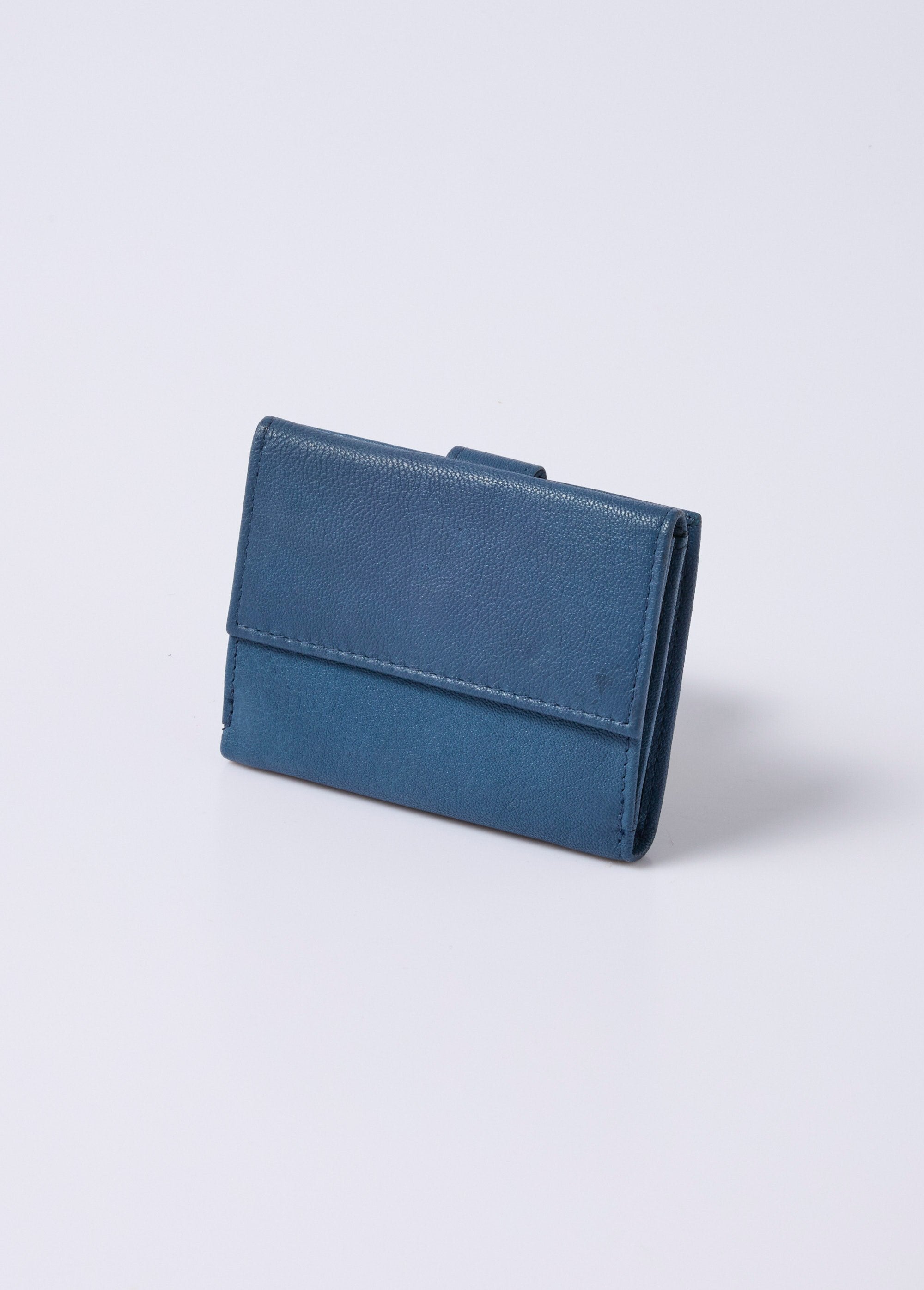 Extra_slim_leather_wallet_Blue_jeans_DO1_slim