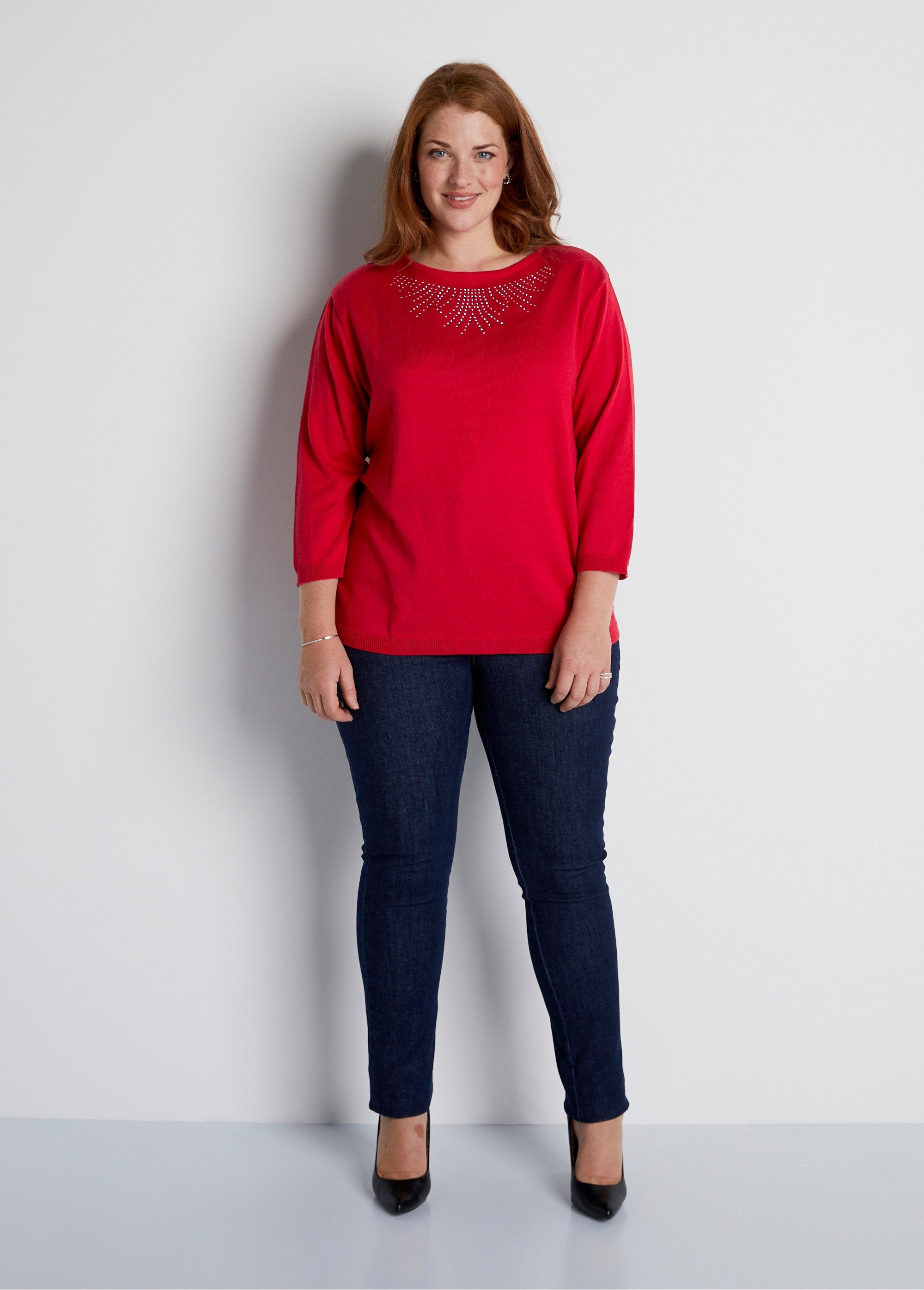 Round_neck_sweater_with_3/4_sleeves_and_studded_fantasy_Cherry_SF1_curvy