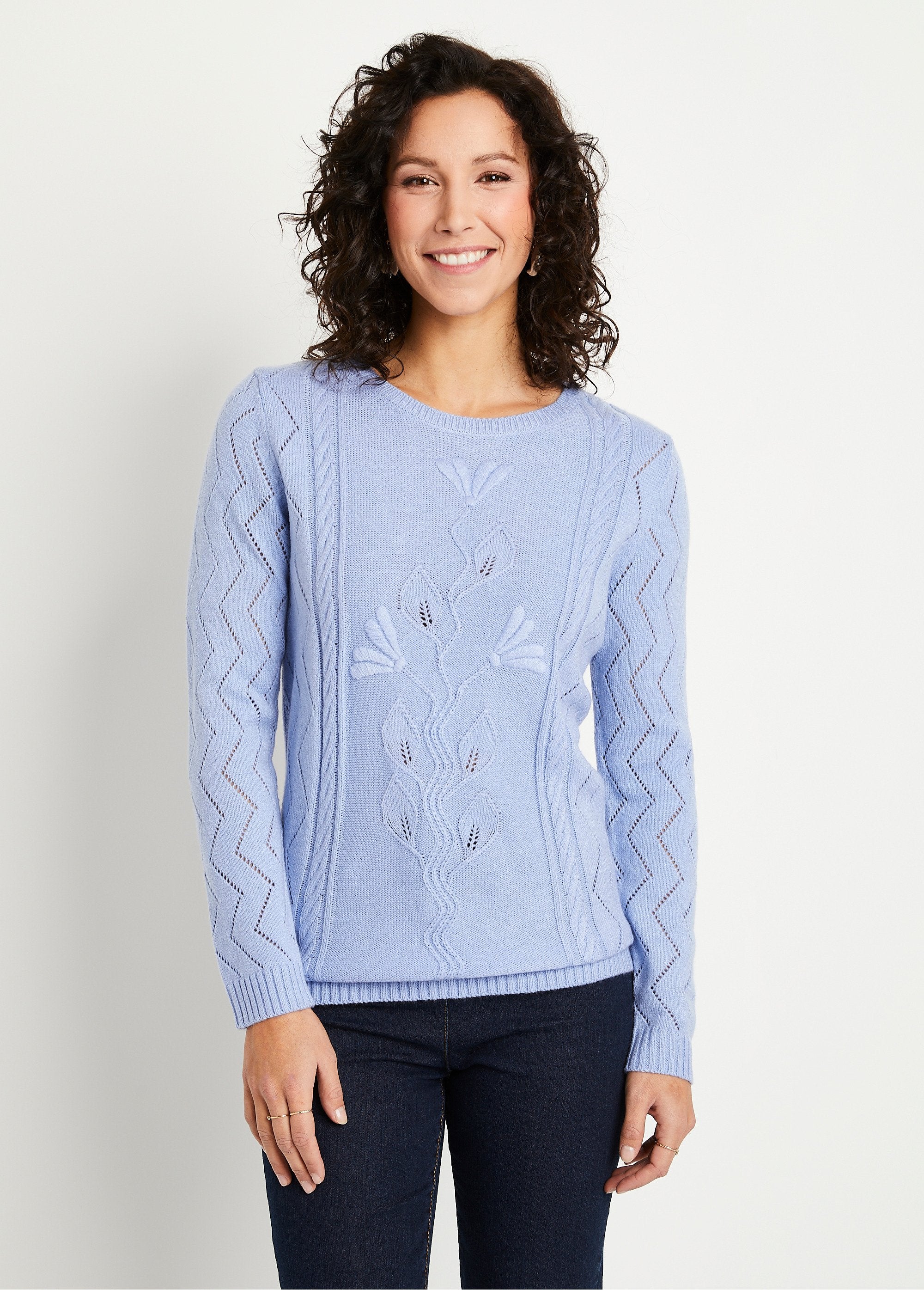 Short_openwork_cable_sweater_Blue_FA1_slim