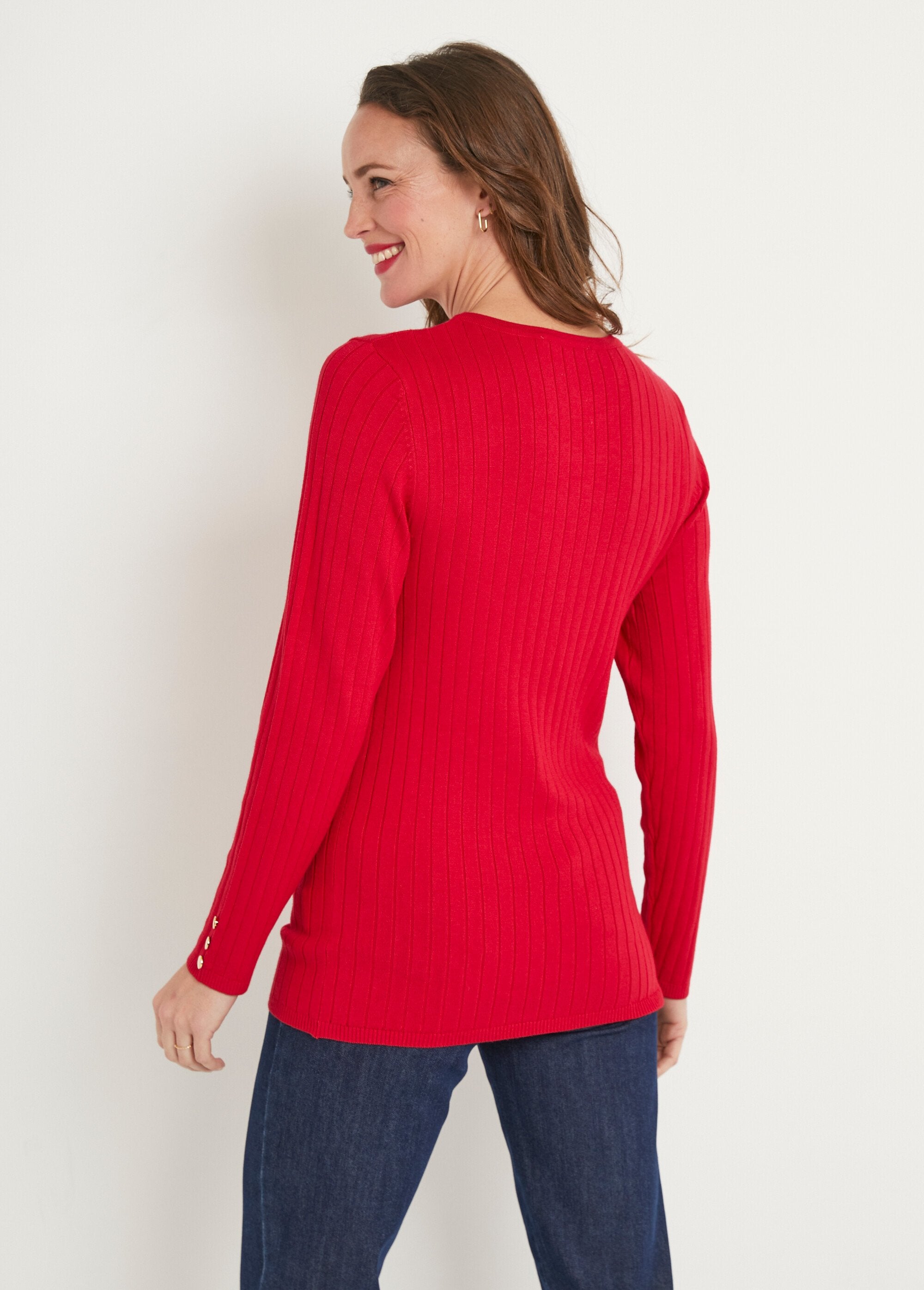 Soft_ribbed_short_sweater_round_neck_flat_ribbing_Red_DO1_slim