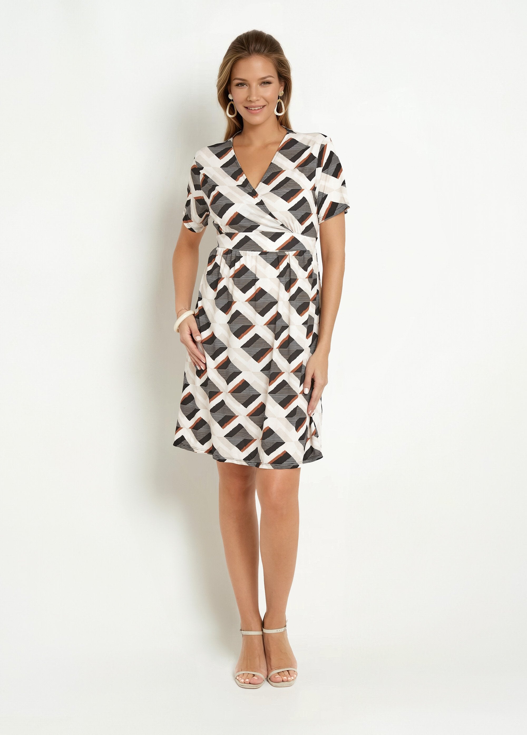 Geometric_pattern_wrap_dress_Beige_and_black_FA1_slim