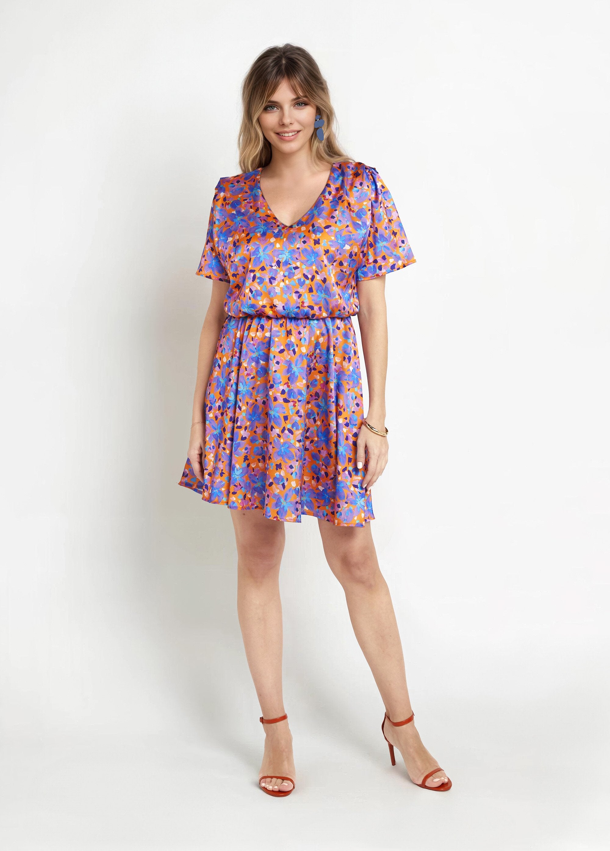 Short_satin_dress_with_V-neck_and_floral_pattern_Orange_and_purple_FA1_slim