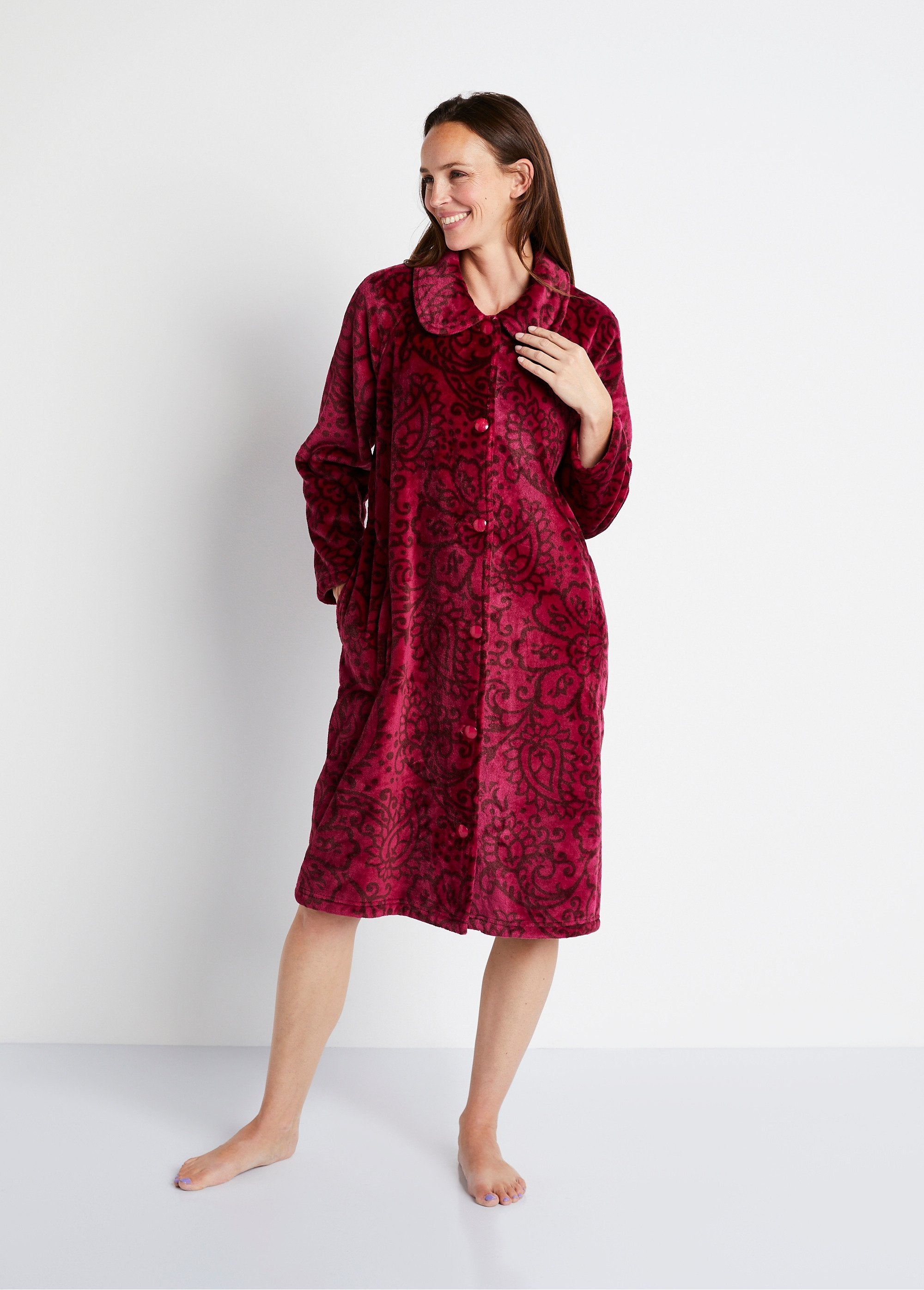 Fleece_knit_buttoned_dressing_gown_Ruby_FA1_slim