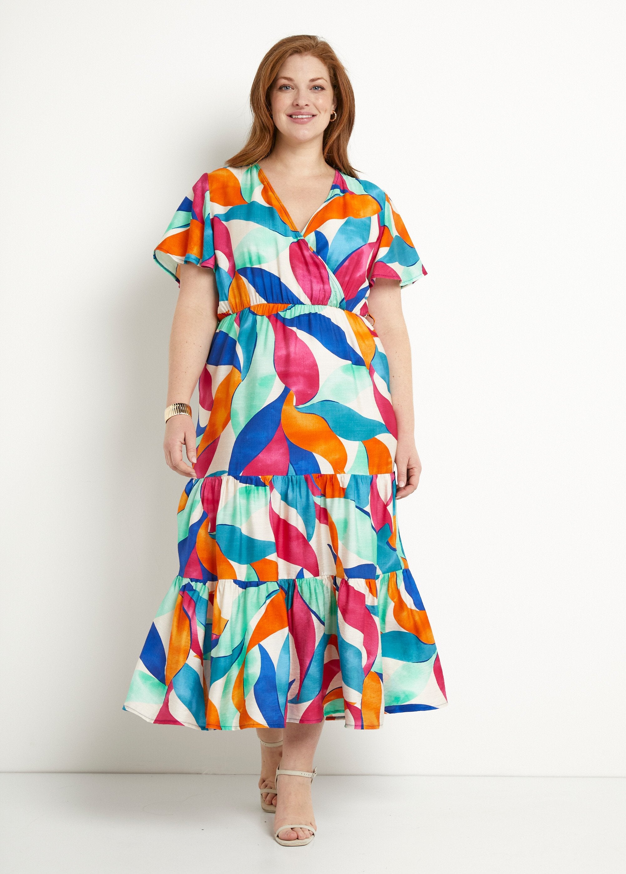 Long_wrap_dress_with_ruffles_and_short_sleeves_Orange_and_blue_FA1_curvy