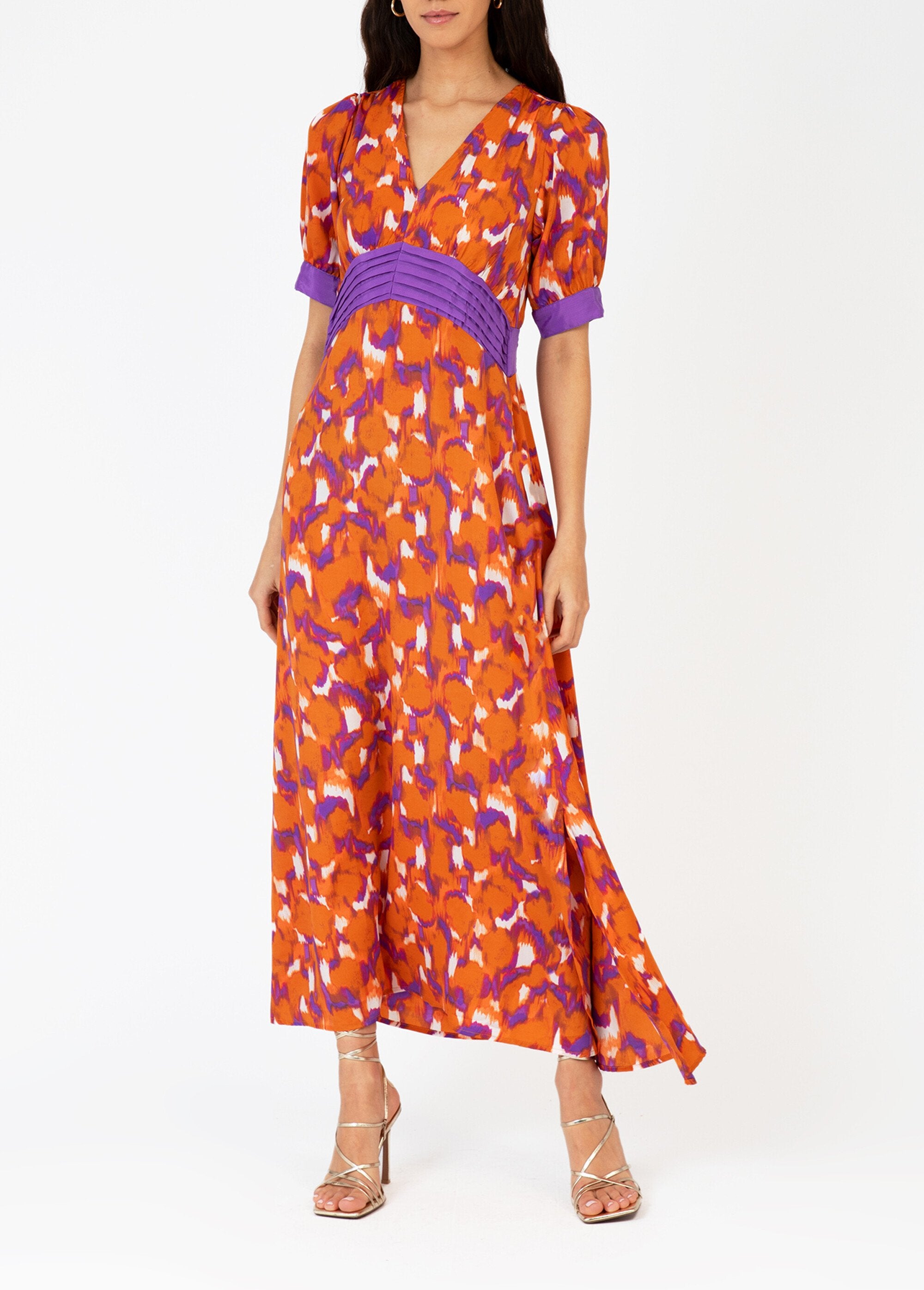 Long_printed_dress_with_pleated_waist_Orange_prints_FA1_slim