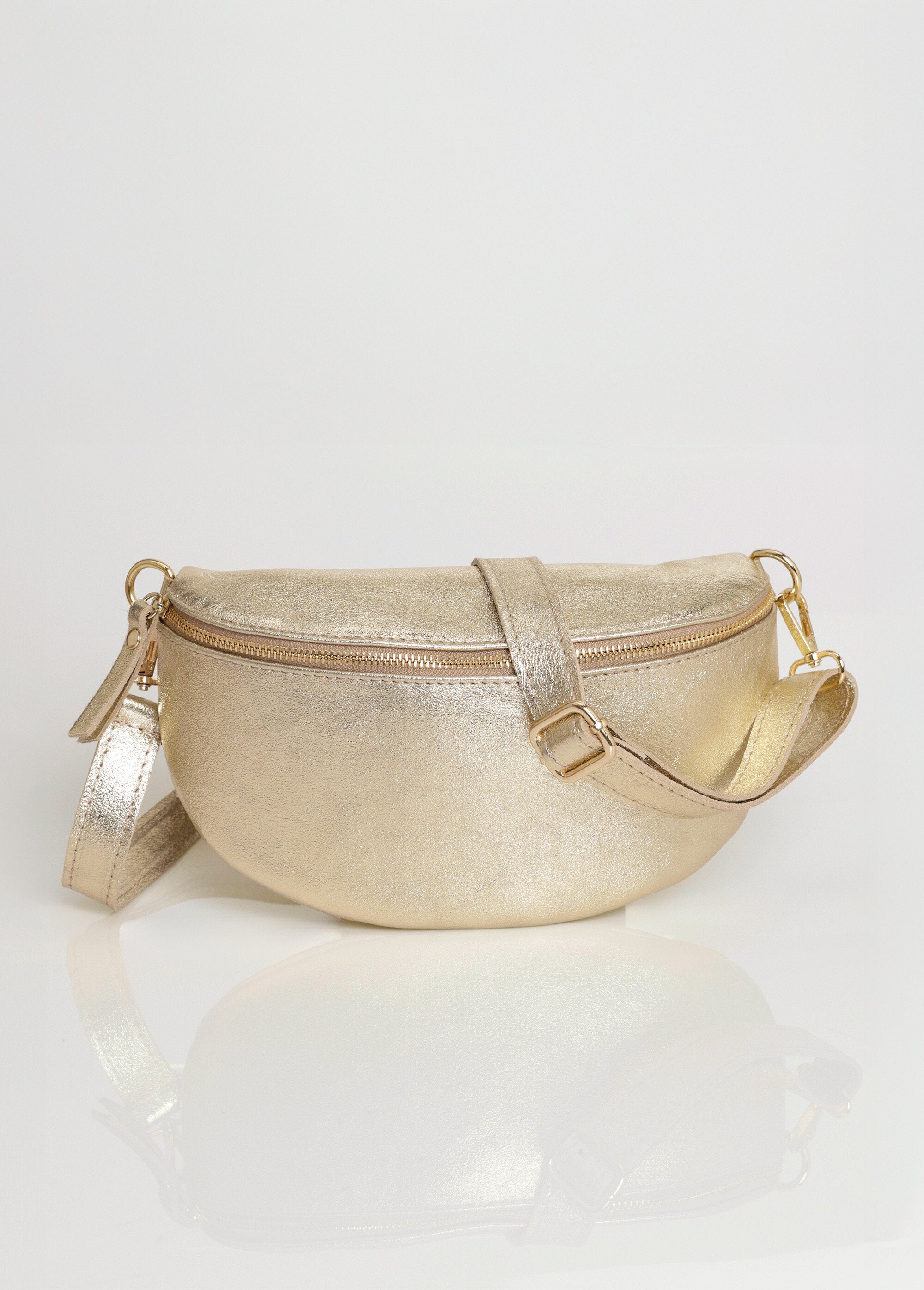 Zipped_fanny_pack_Golden_FA1_slim
