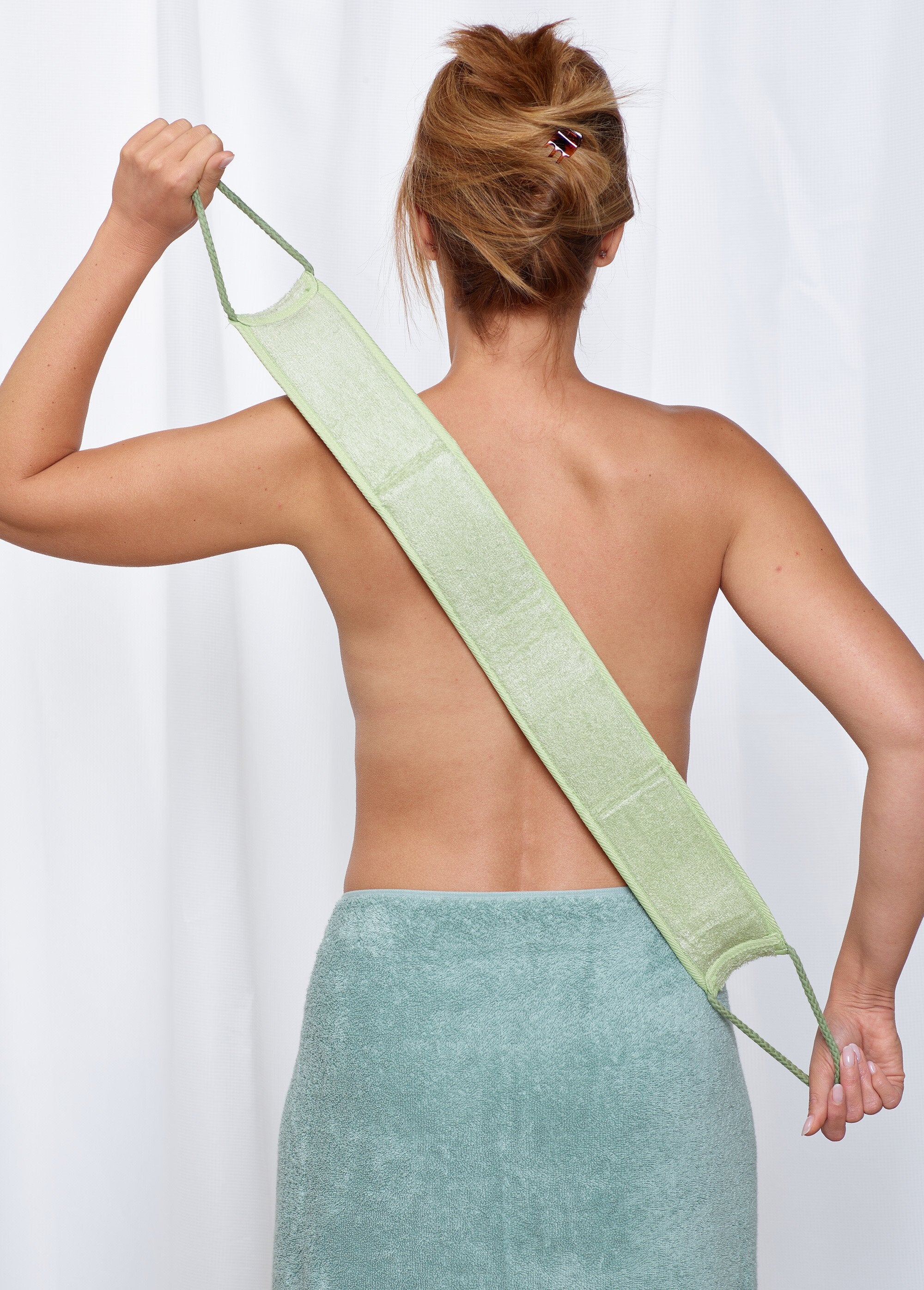 Bamboo_and_loofah_back_strap_Green_FA1_slim